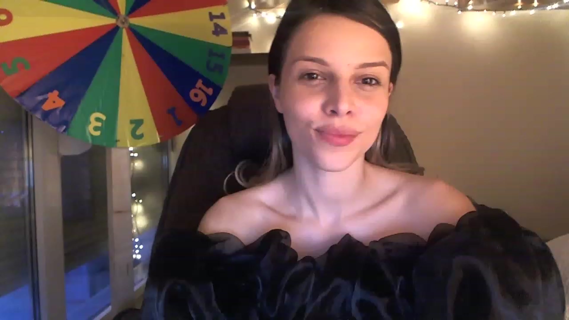 Gallery image thumbnail from Heaven_hot's myfreecams stream on, 12/30/2022, 16:07 image 1 of 20