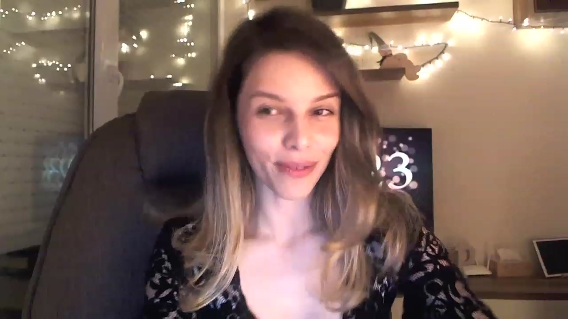 Gallery image thumbnail from Heaven_hot's myfreecams stream on, 12/31/2022, 17:23 image 9 of 20