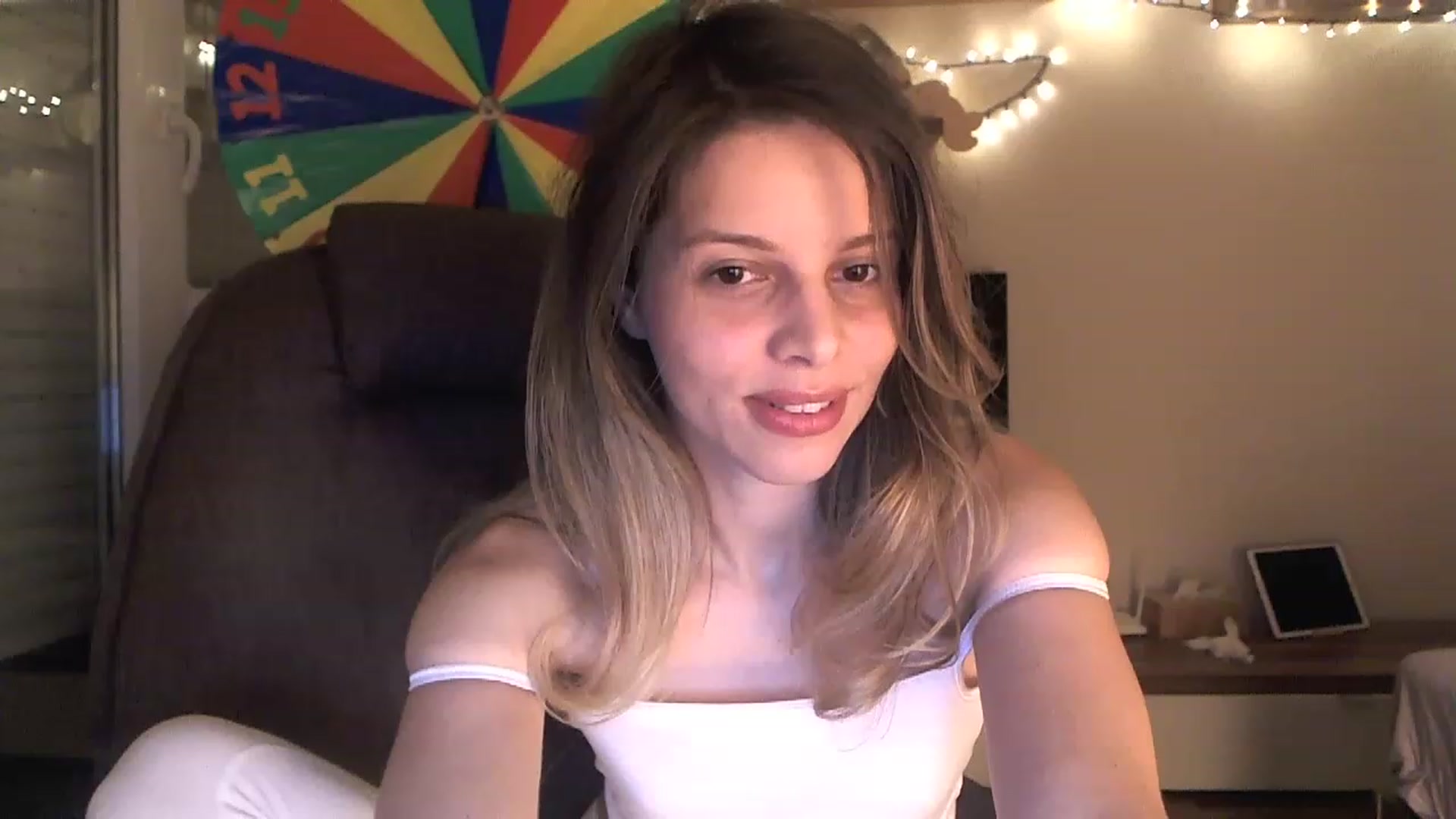 Gallery image thumbnail from Heaven_hot's myfreecams stream on, 01/01/2023, 16:59 image 8 of 20