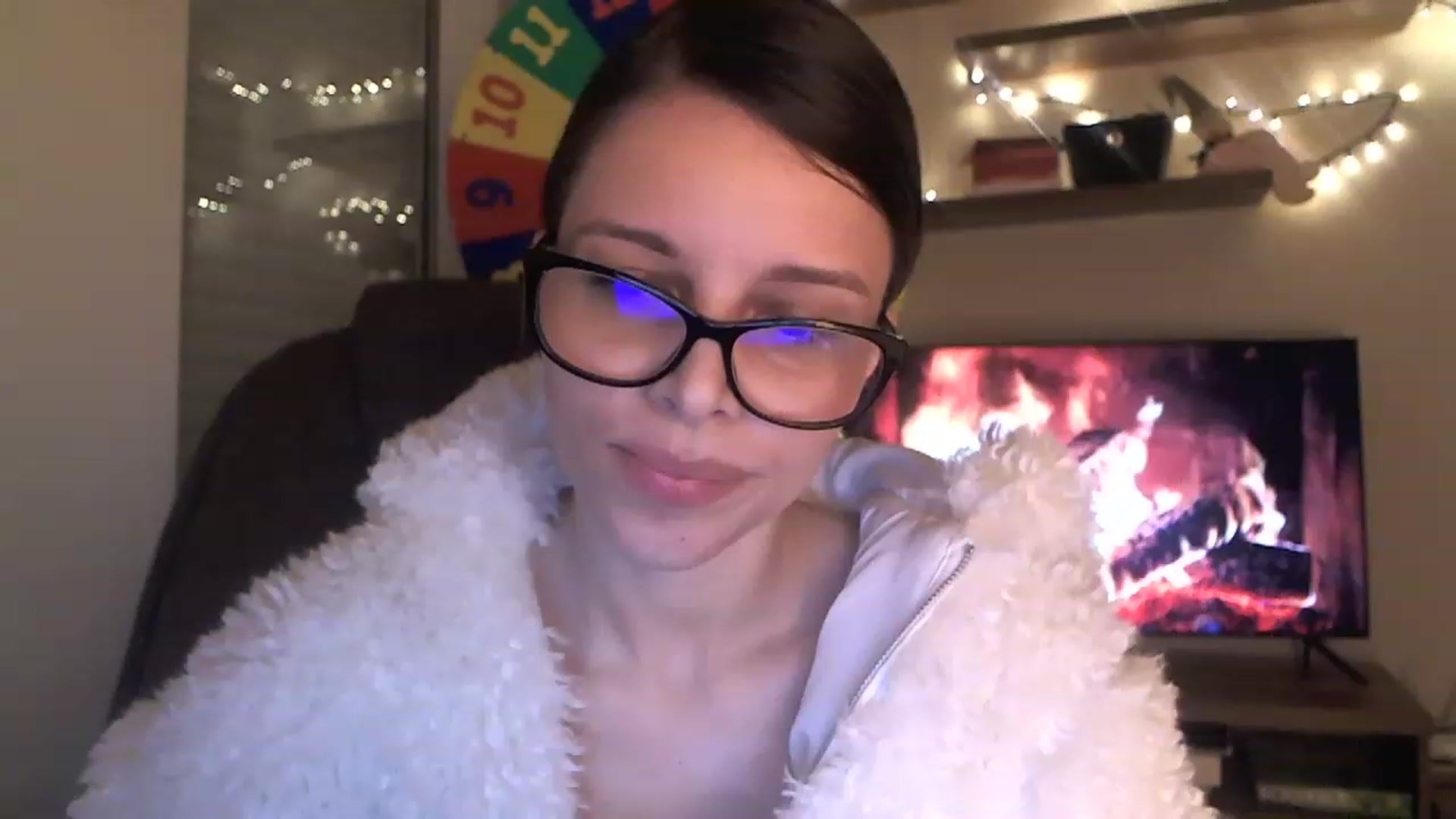 Gallery image thumbnail from Heaven_hot's myfreecams stream on, 01/08/2023, 17:38 image 16 of 20