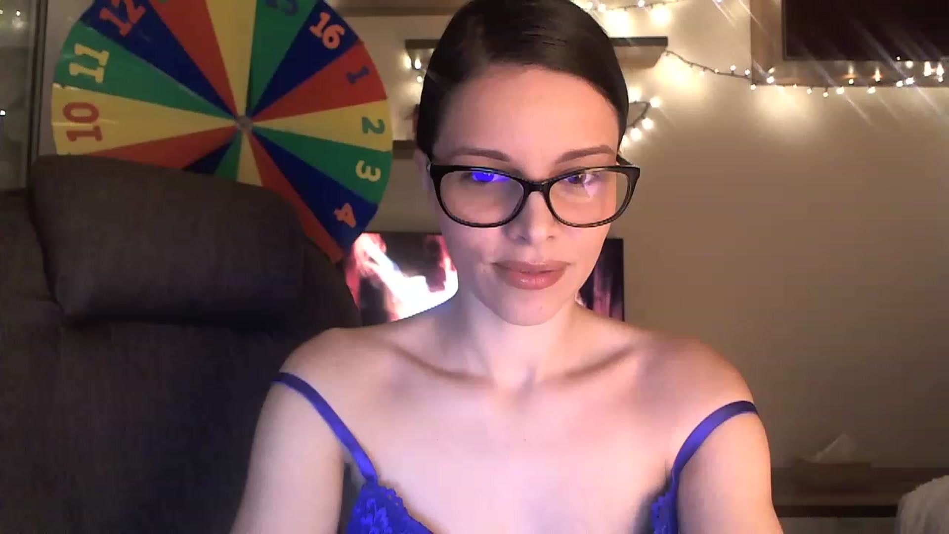 Gallery image thumbnail from Heaven_hot's myfreecams stream on, 01/08/2023, 17:38 image 2 of 20