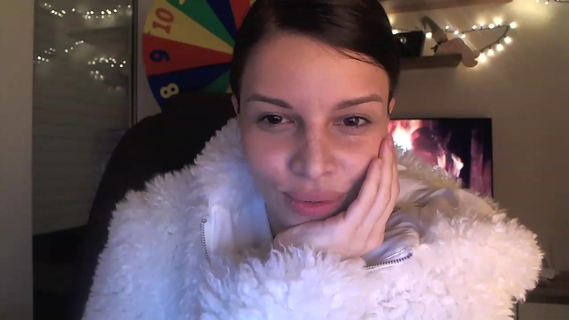 Gallery image thumbnail from Heaven_hot's myfreecams stream on, 01/08/2023, 17:38 image 19 of 20