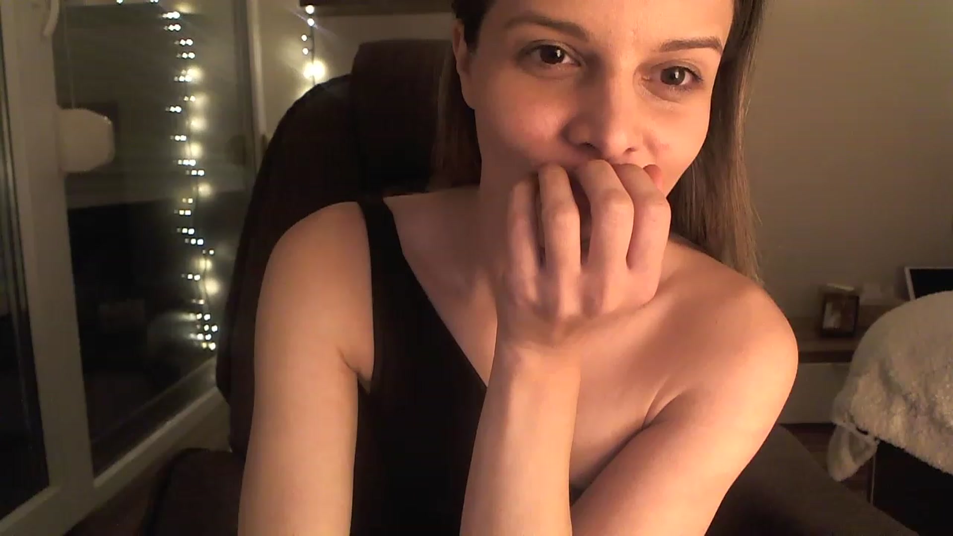 Gallery image thumbnail from Heaven_hot's myfreecams stream on, 01/12/2023, 16:53 image 18 of 20