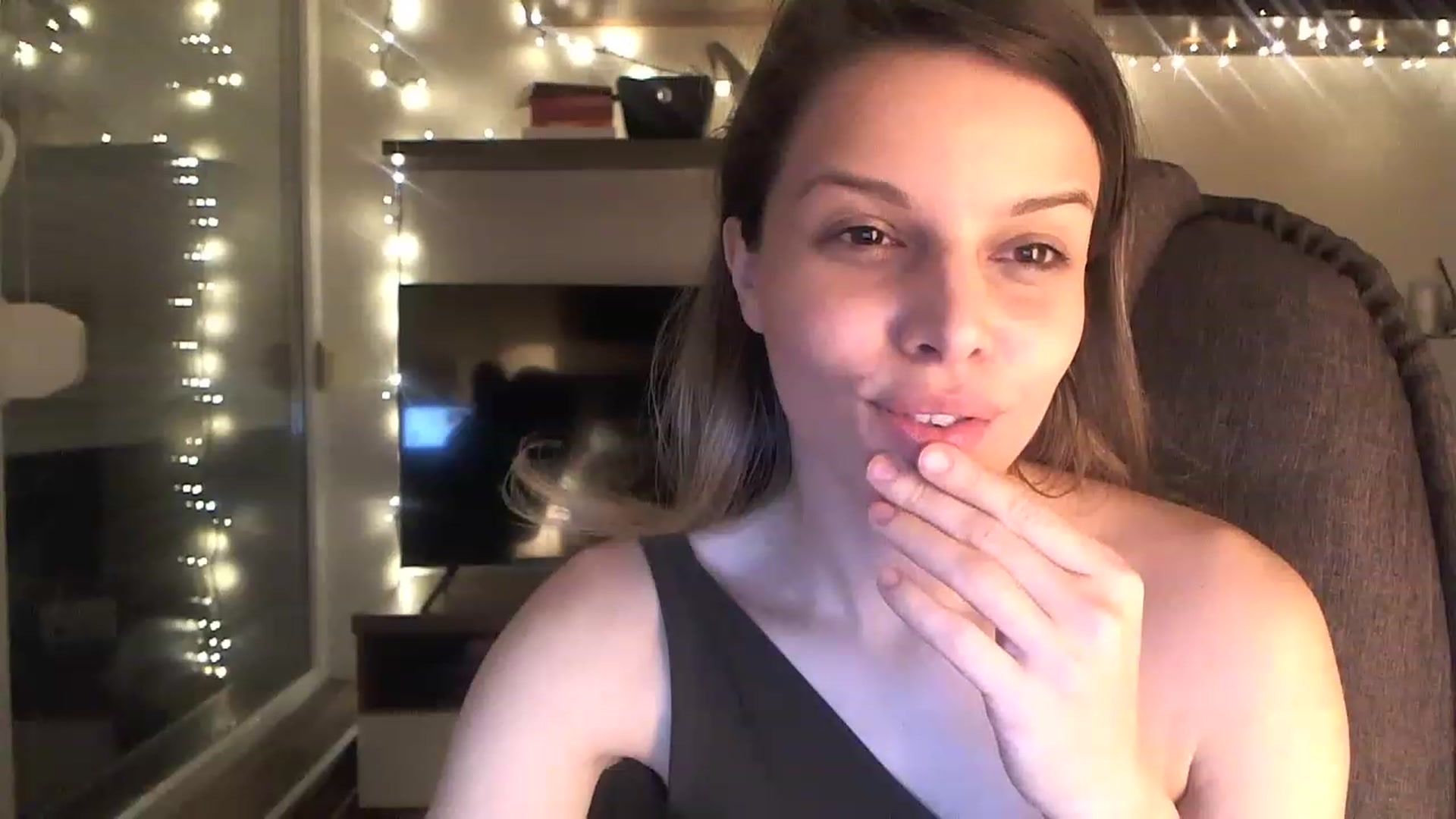 Gallery image thumbnail from Heaven_hot's myfreecams stream on, 01/12/2023, 16:53 image 19 of 20