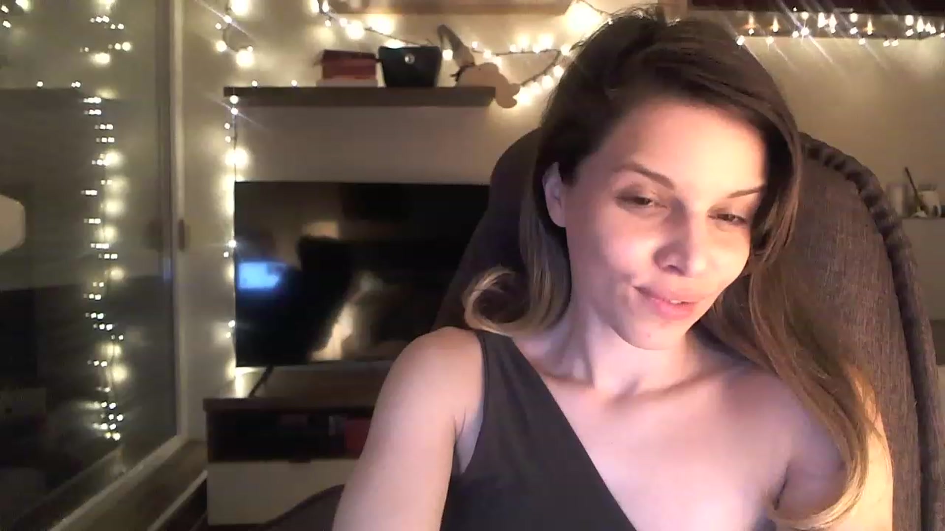 Gallery image thumbnail from Heaven_hot's myfreecams stream on, 01/12/2023, 16:53 image 20 of 20