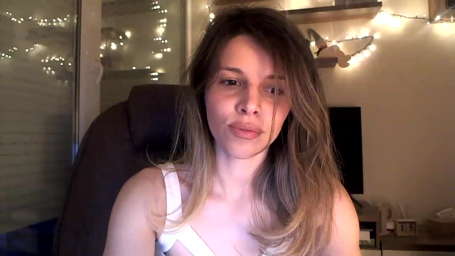 Gallery image thumbnail from Heaven_hot's myfreecams stream on, 01/15/2023, 15:48 image 12 of 20