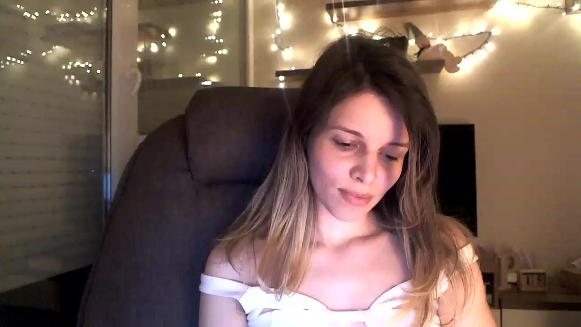 Gallery image thumbnail from Heaven_hot's myfreecams stream on, 01/15/2023, 16:29 image 2 of 20
