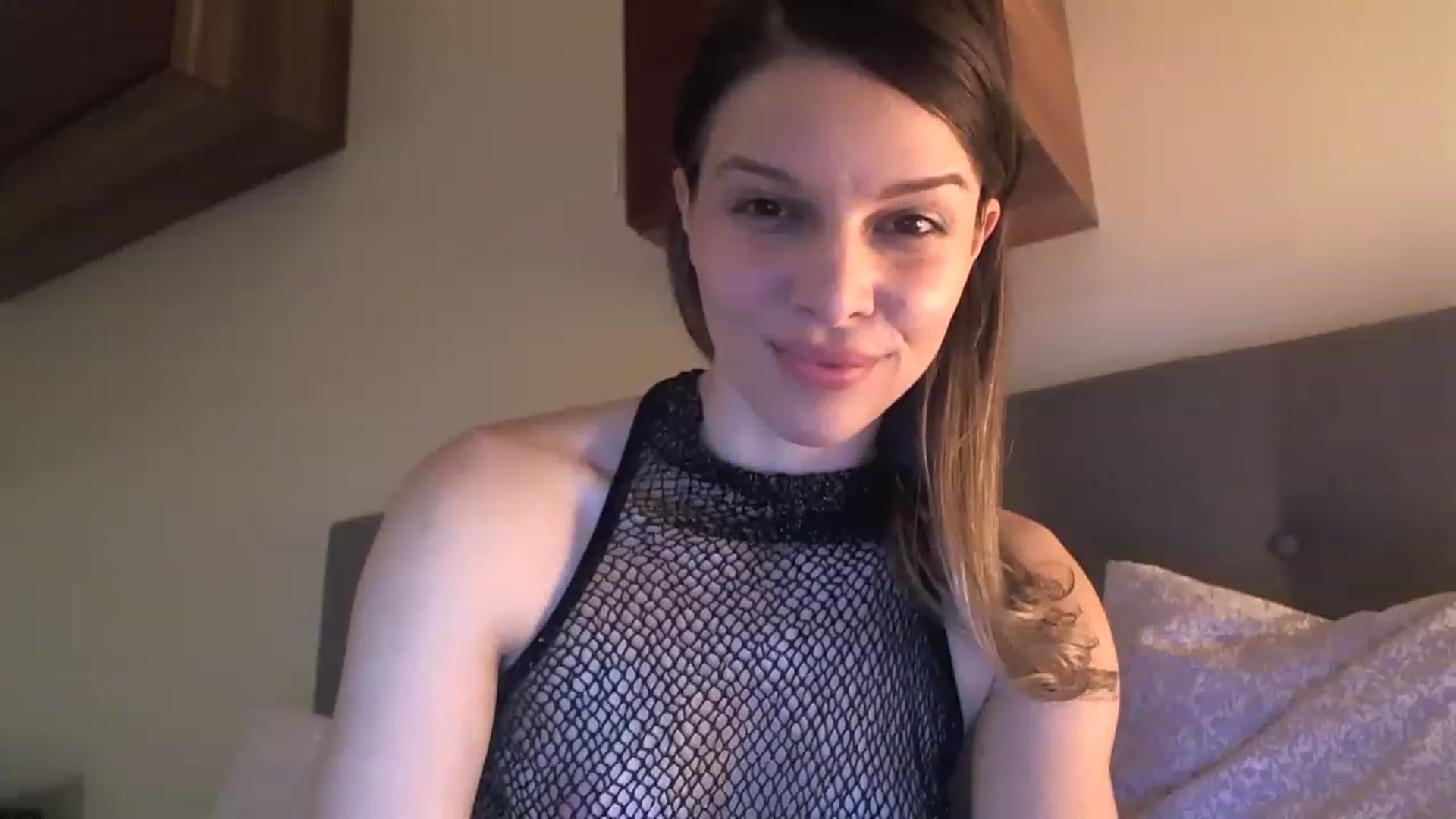 Gallery image thumbnail from Heaven_hot's myfreecams stream on, 01/19/2023, 17:32 image 11 of 20