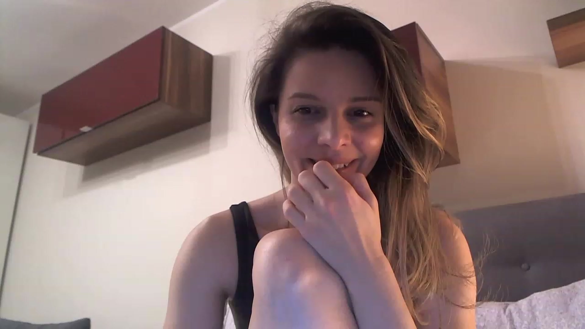Gallery image thumbnail from Heaven_hot's myfreecams stream on, 01/20/2023, 18:03 image 16 of 20