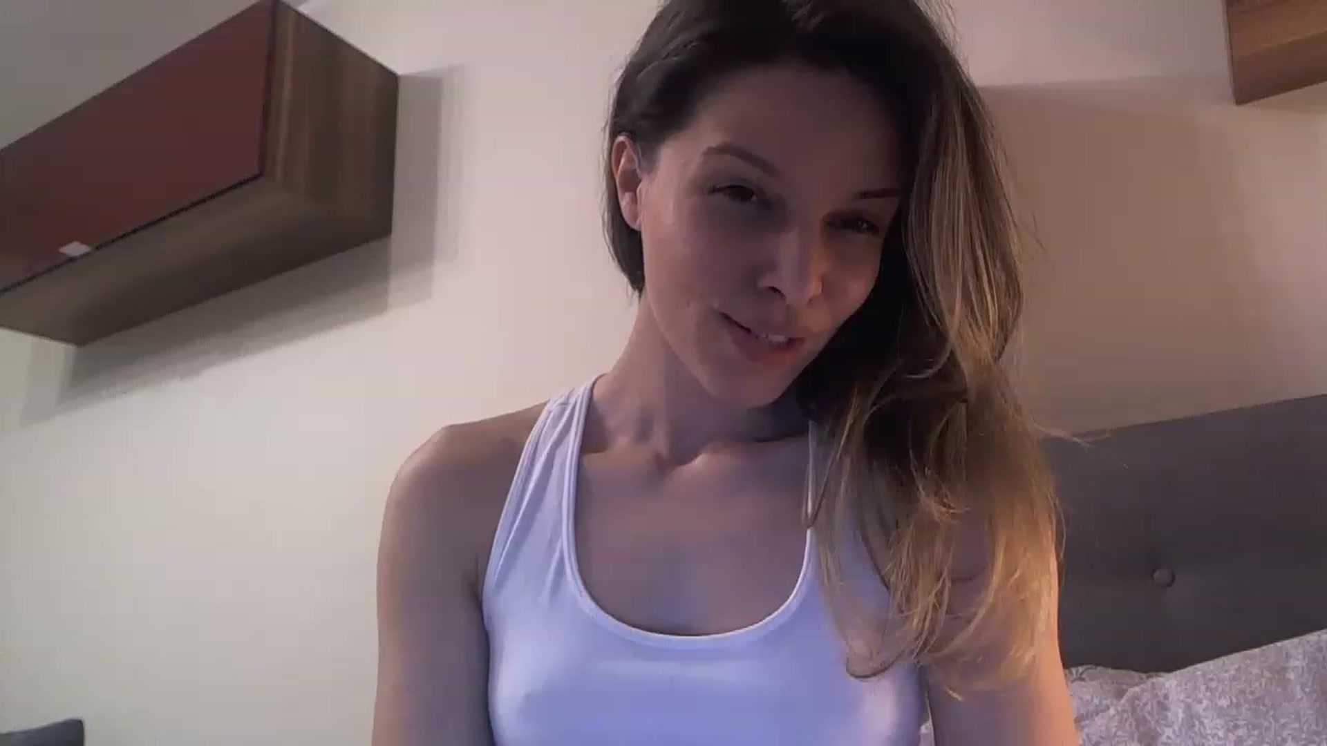 Gallery image thumbnail from Heaven_hot's myfreecams stream on, 01/20/2023, 18:45 image 18 of 20