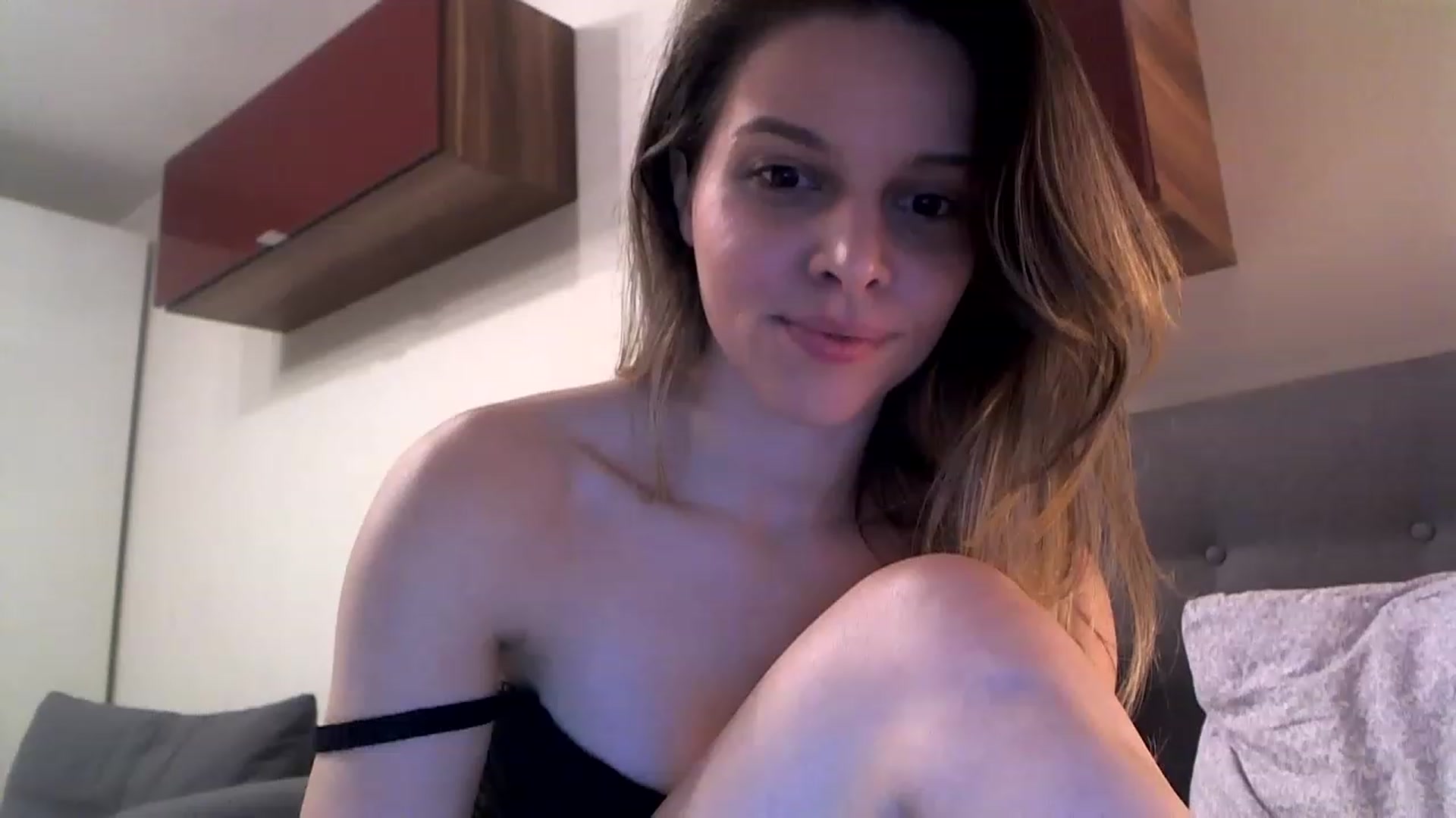 Gallery image thumbnail from Heaven_hot's myfreecams stream on, 01/21/2023, 13:15 image 12 of 20