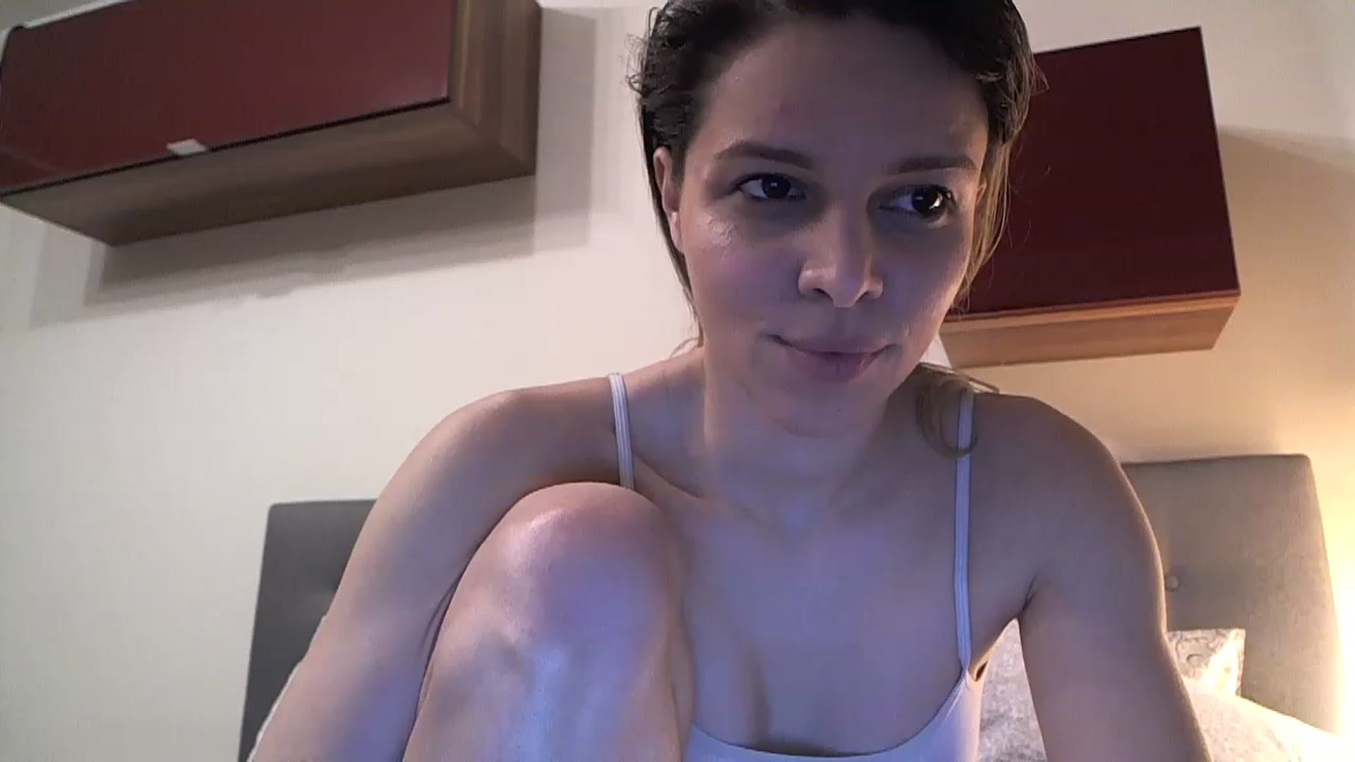 Gallery image thumbnail from Heaven_hot's myfreecams stream on, 02/02/2023, 17:11 image 18 of 20