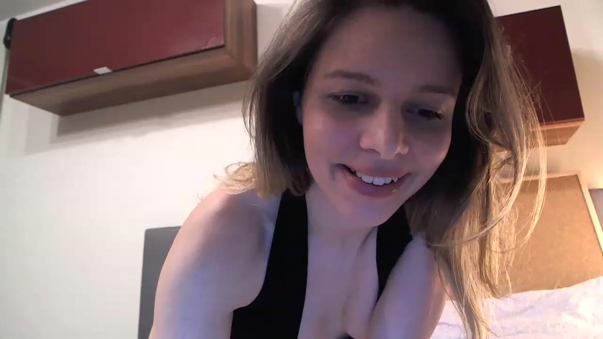 Gallery image thumbnail from Heaven_hot's myfreecams stream on, 02/04/2023, 16:23 image 13 of 20
