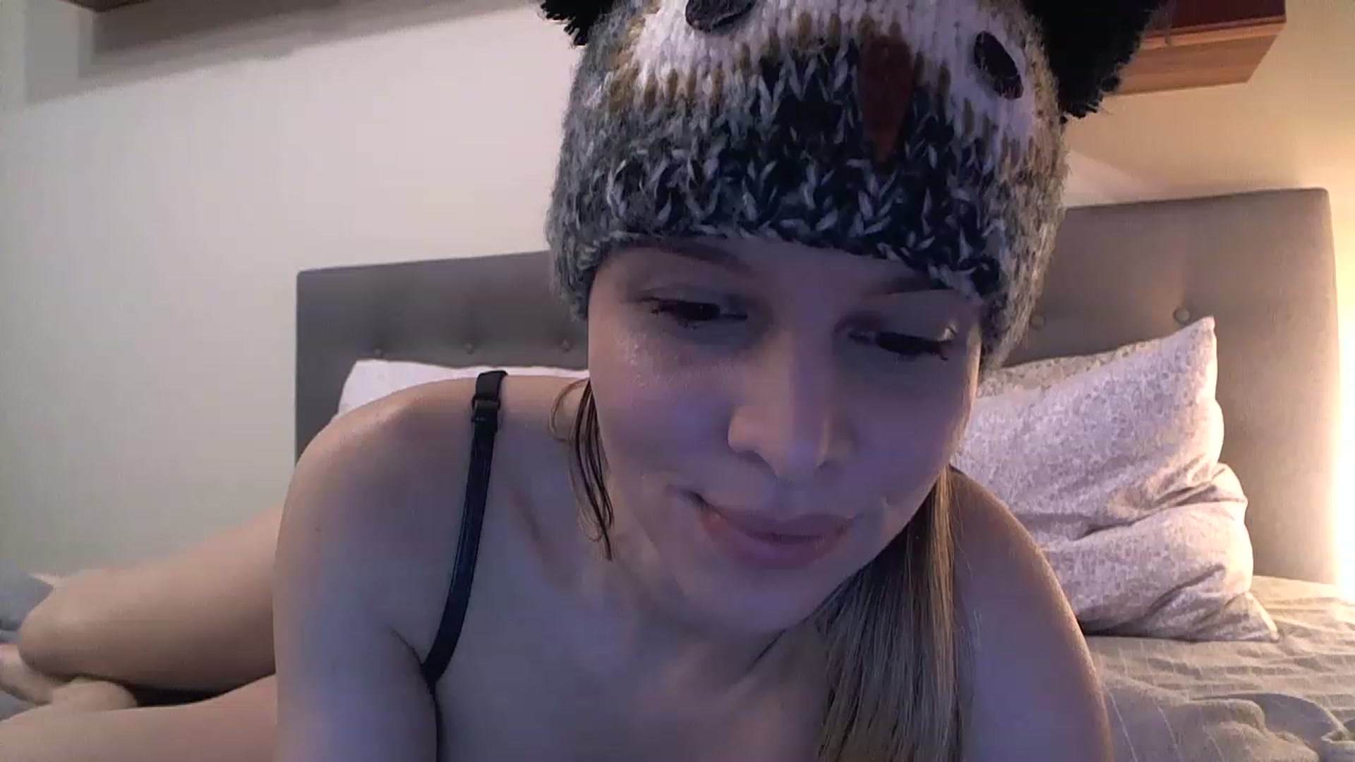 Gallery image thumbnail from Heaven_hot's myfreecams stream on, 02/12/2023, 13:42 image 15 of 20