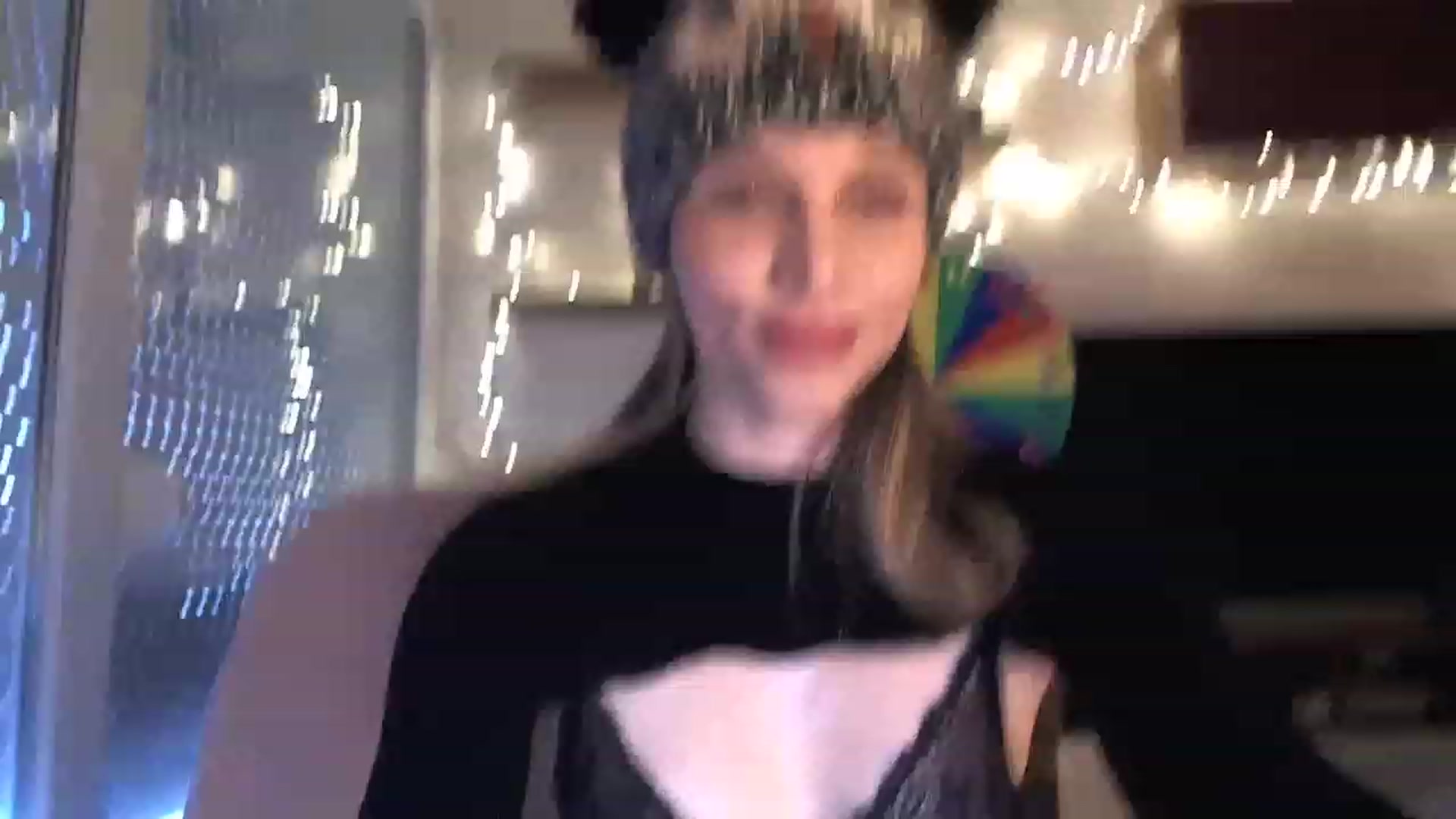 Gallery image thumbnail from Heaven_hot's myfreecams stream on, 02/12/2023, 16:25 image 3 of 20