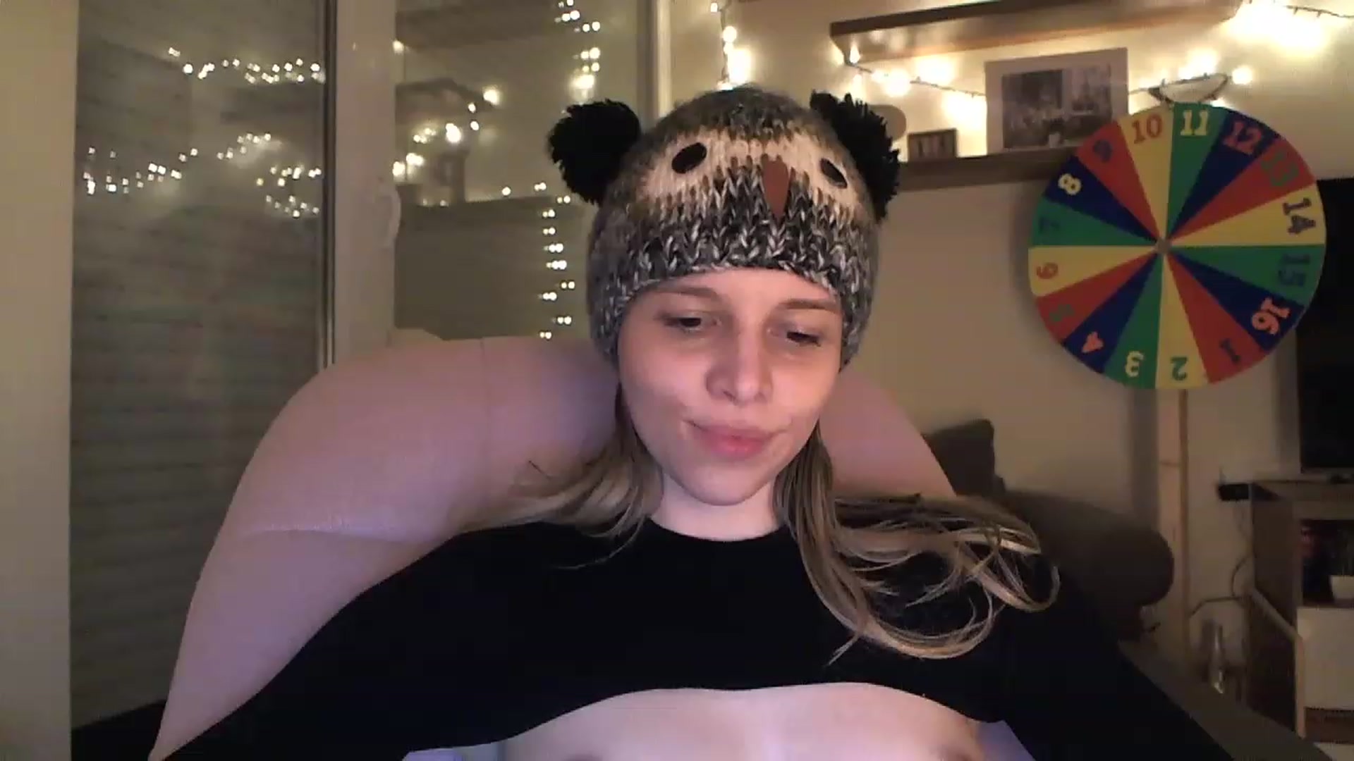 Gallery image thumbnail from Heaven_hot's myfreecams stream on, 02/12/2023, 17:38 image 9 of 20