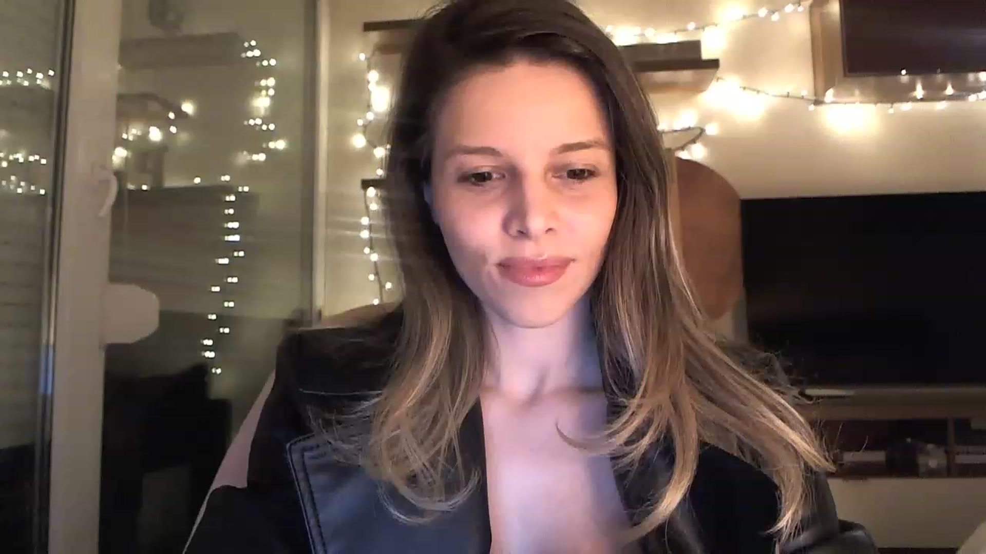 Gallery image thumbnail from Heaven_hot's myfreecams stream on, 02/14/2023, 17:27 image 6 of 20