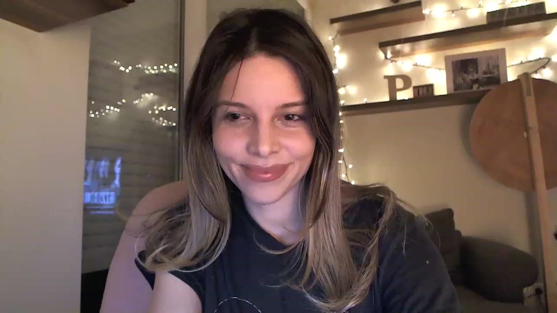 Gallery image thumbnail from Heaven_hot's myfreecams stream on, 02/15/2023, 18:24 image 3 of 20