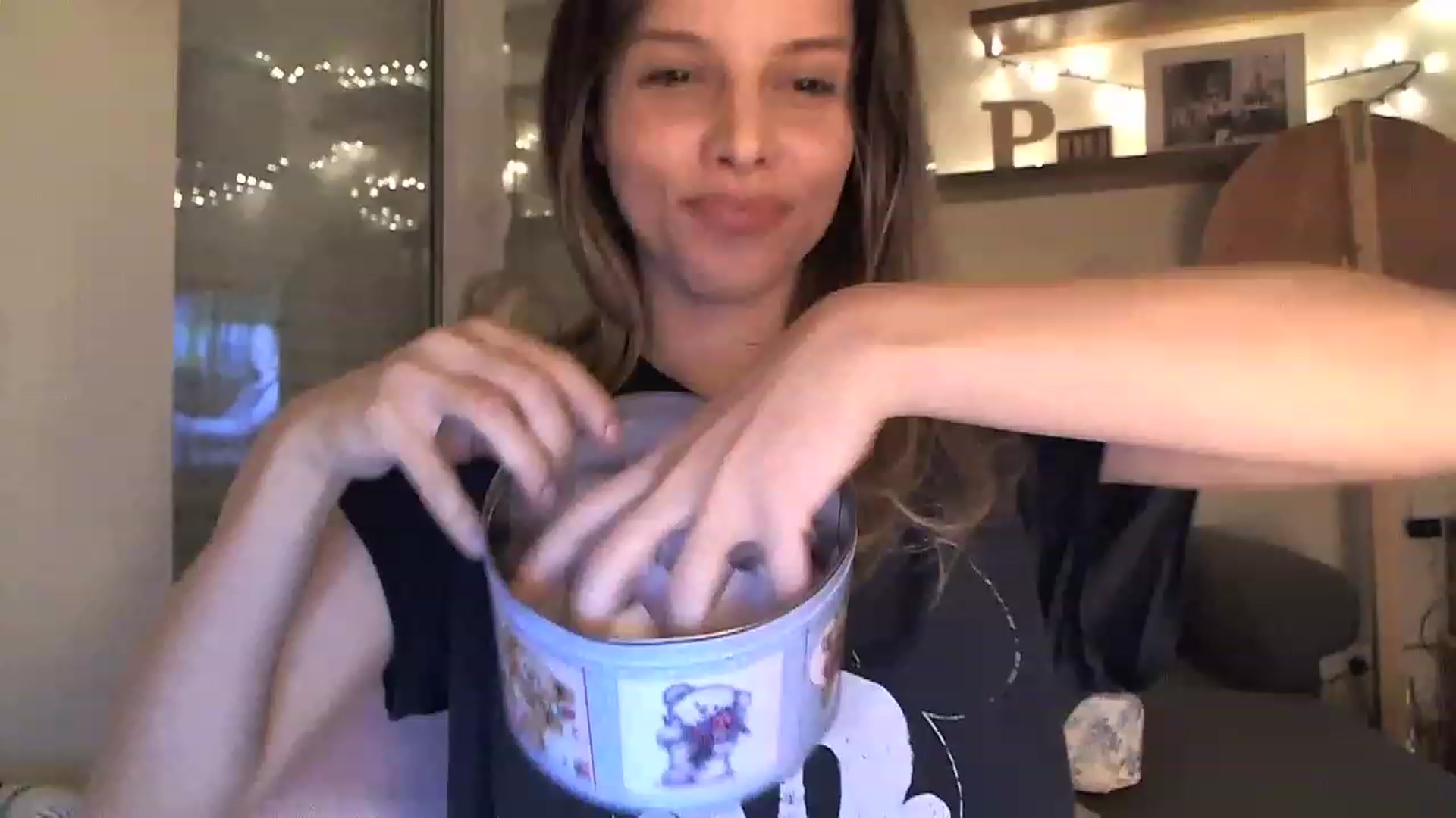 Gallery image thumbnail from Heaven_hot's myfreecams stream on, 02/15/2023, 18:24 image 4 of 20