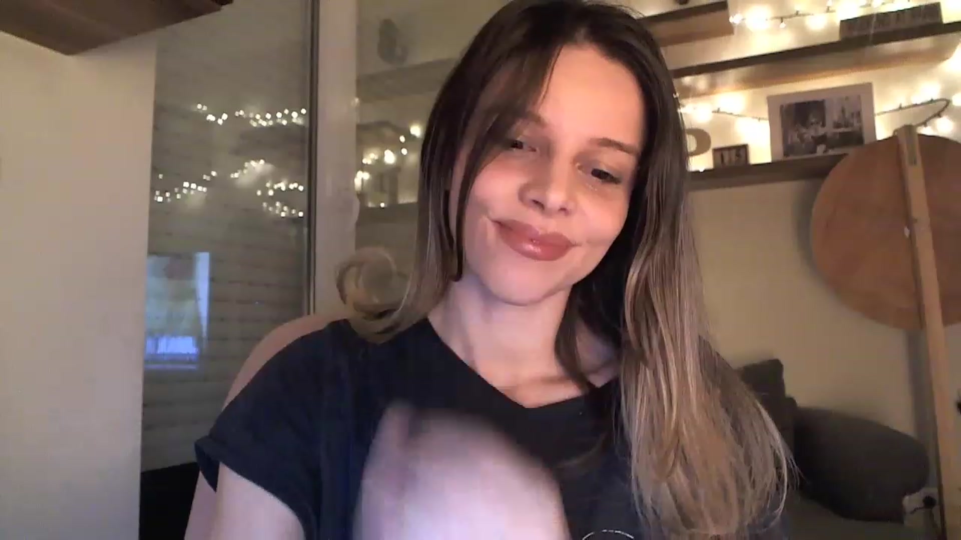 Gallery image thumbnail from Heaven_hot's myfreecams stream on, 02/15/2023, 18:24 image 2 of 20
