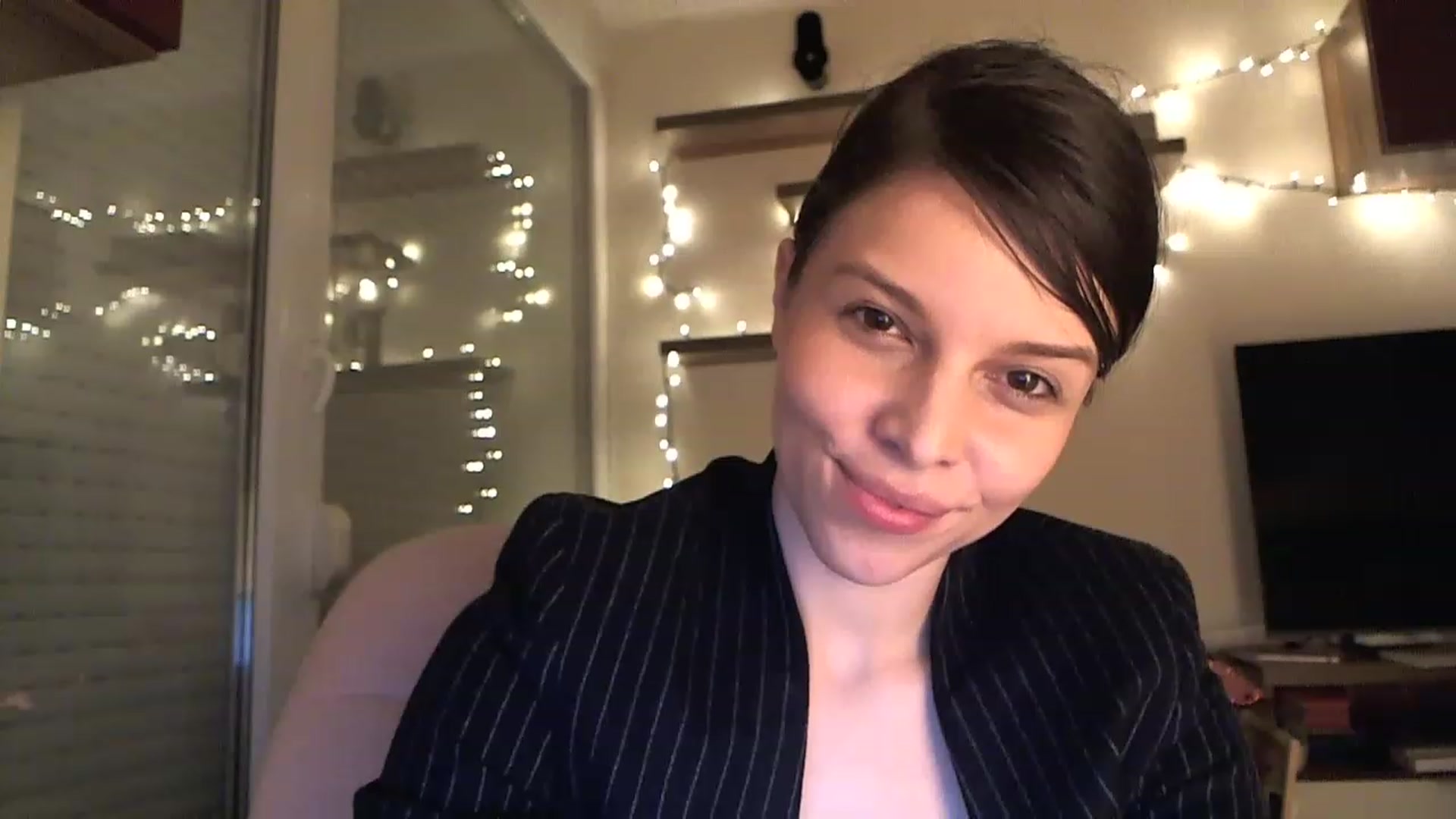 Gallery image thumbnail from Heaven_hot's myfreecams stream on, 02/20/2023, 18:41 image 9 of 20