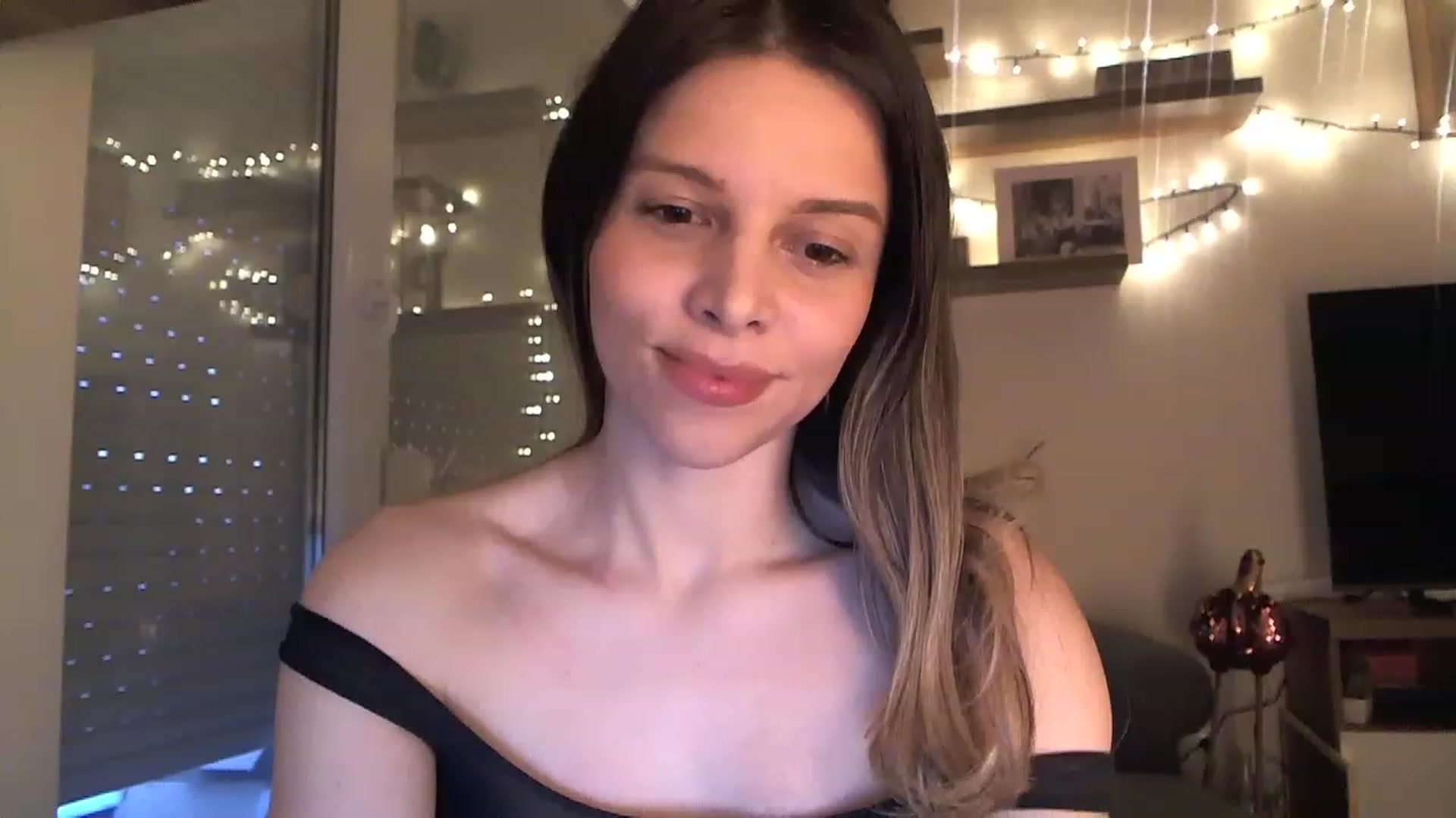 Gallery image thumbnail from Heaven_hot's myfreecams stream on, 02/24/2023, 15:50 image 16 of 20