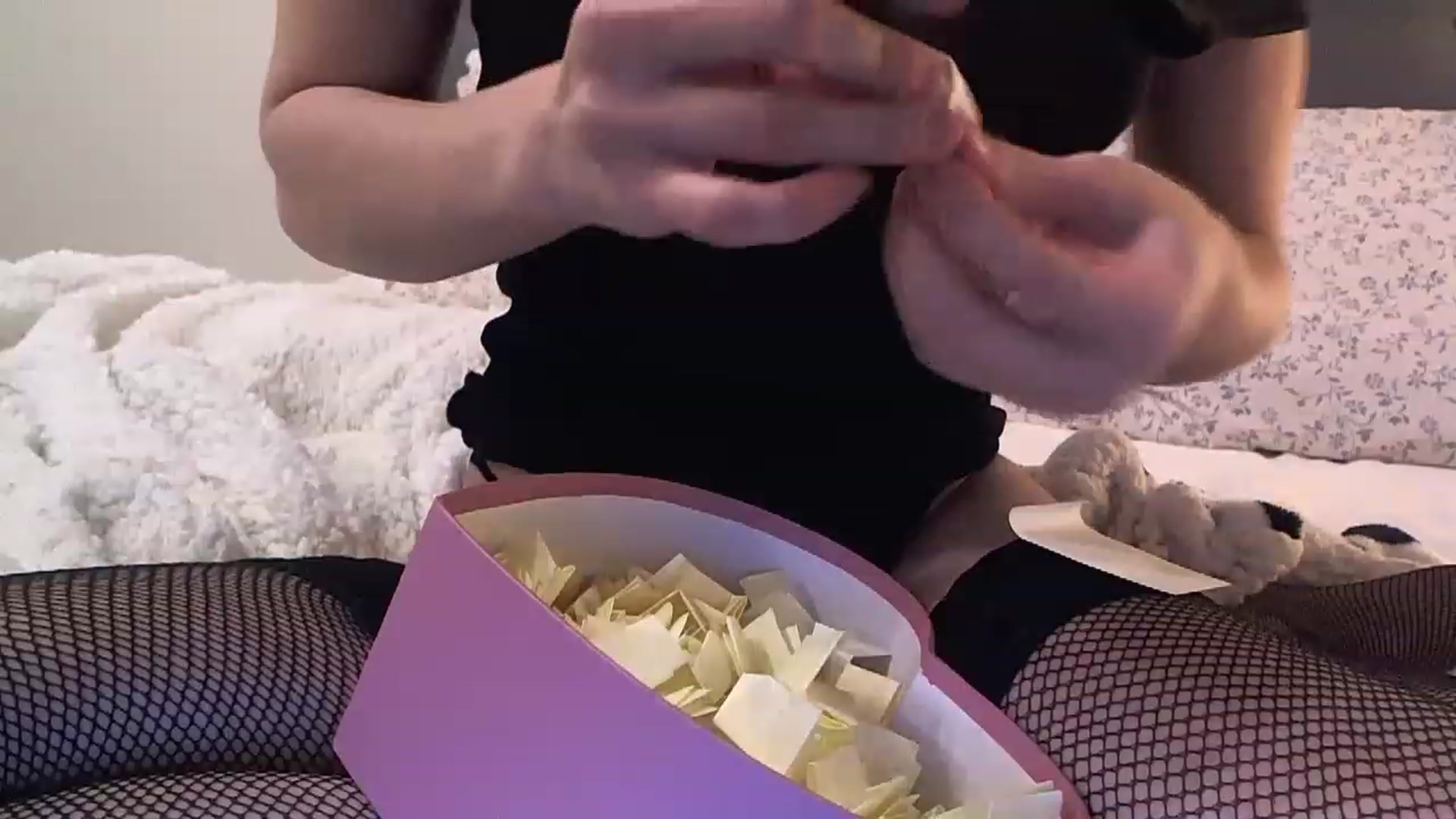Gallery image thumbnail from Heaven_hot's myfreecams stream on, 02/25/2023, 15:35 image 9 of 20