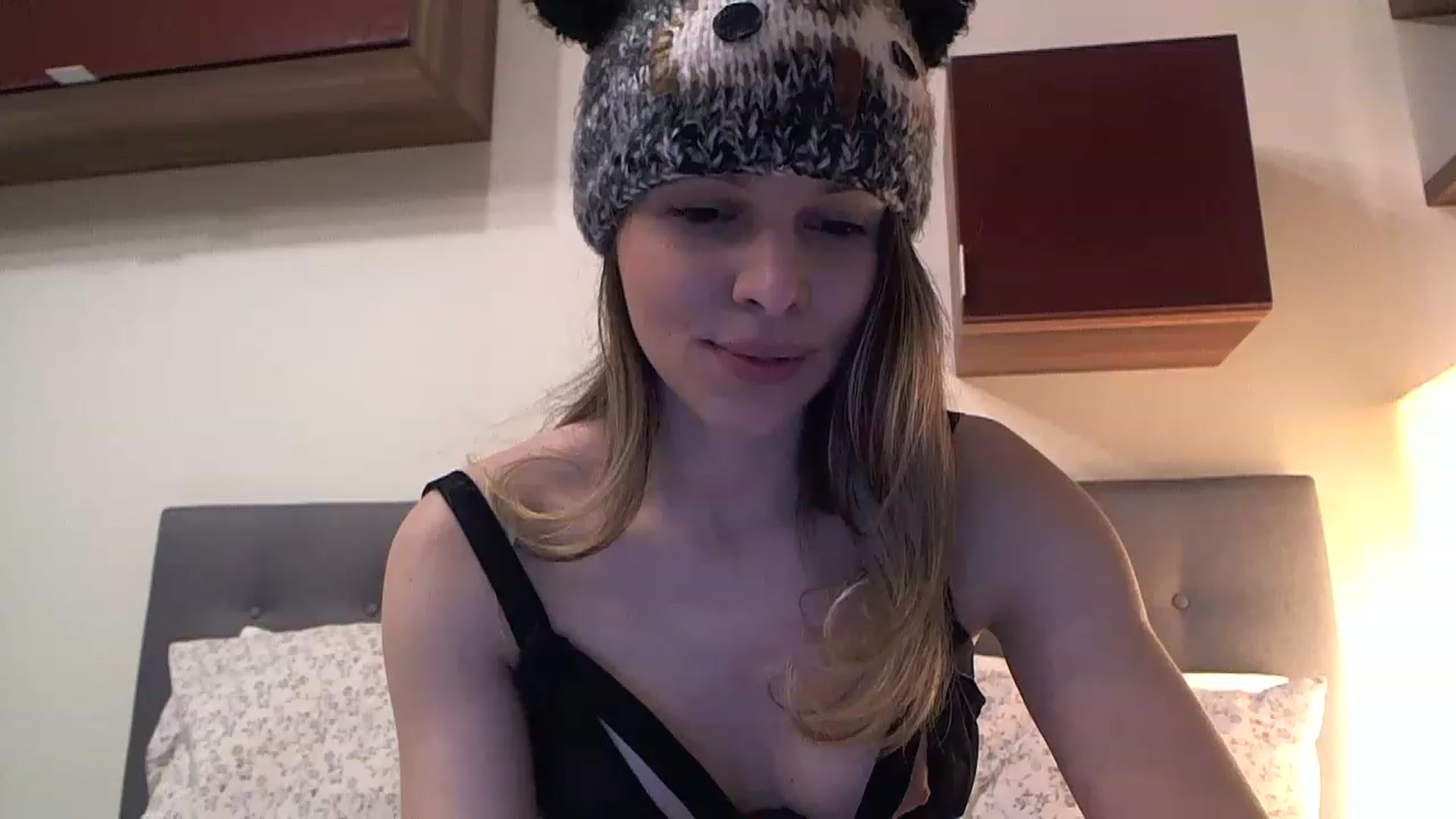Gallery image thumbnail from Heaven_hot's myfreecams stream on, 02/26/2023, 14:59 image 20 of 20