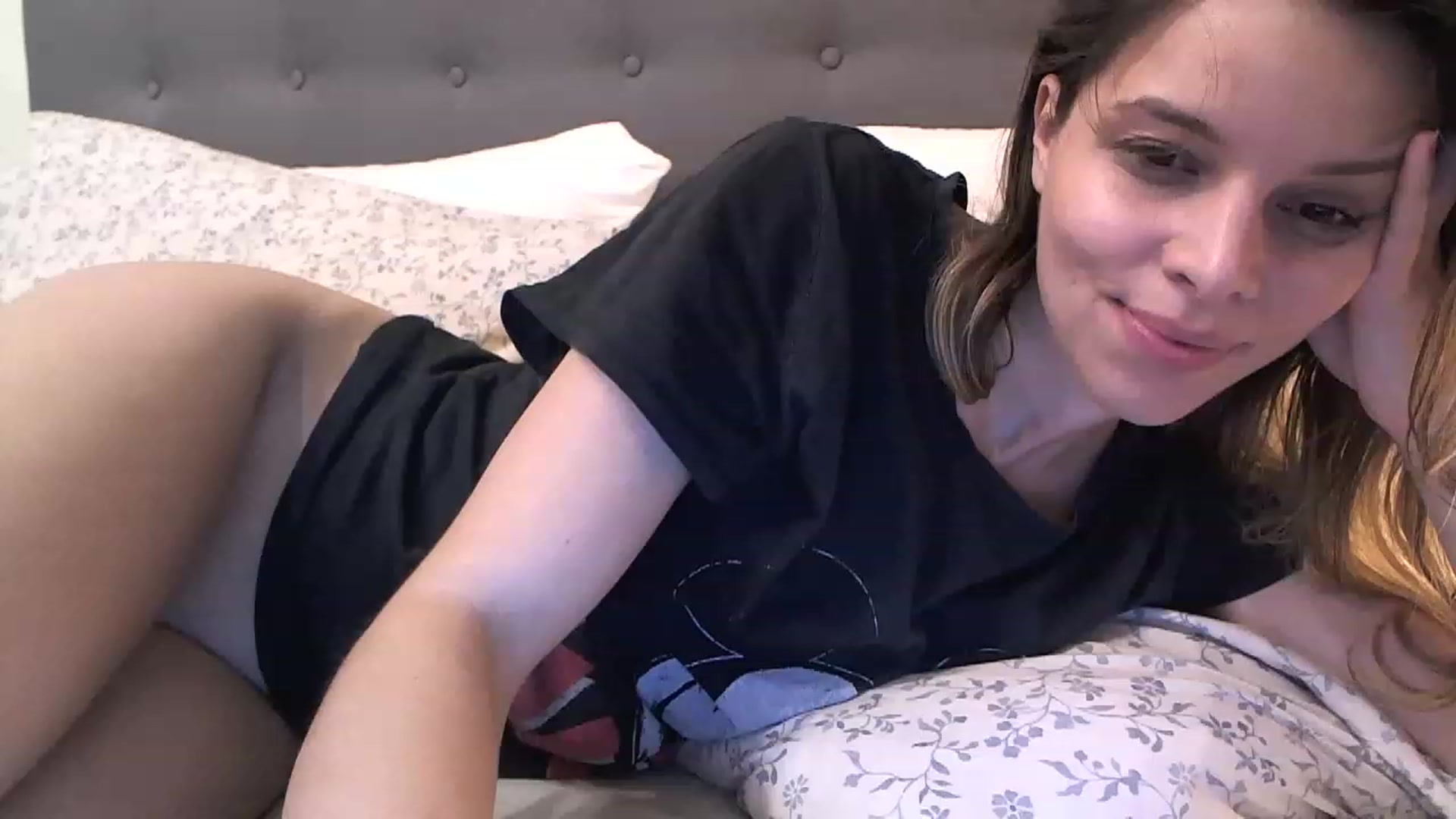 Gallery image thumbnail from Heaven_hot's myfreecams stream on, 03/04/2023, 16:29 image 18 of 20