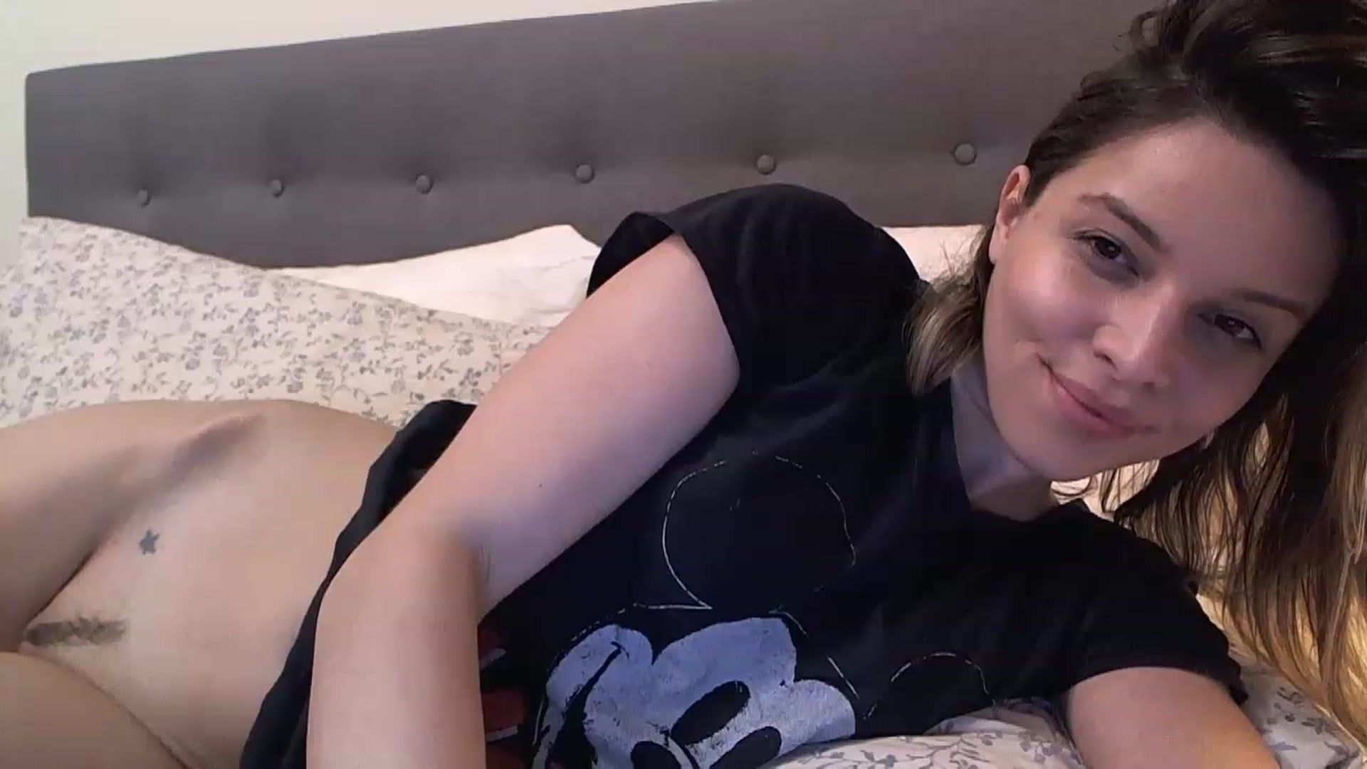 Gallery image thumbnail from Heaven_hot's myfreecams stream on, 03/04/2023, 16:29 image 14 of 20