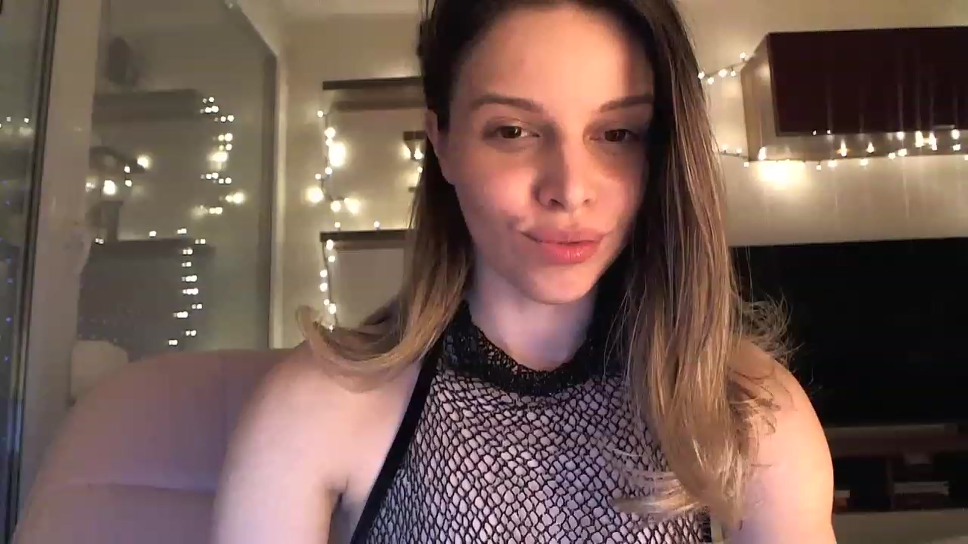 Gallery image thumbnail from Heaven_hot's myfreecams stream on, 03/05/2023, 16:21 image 8 of 20