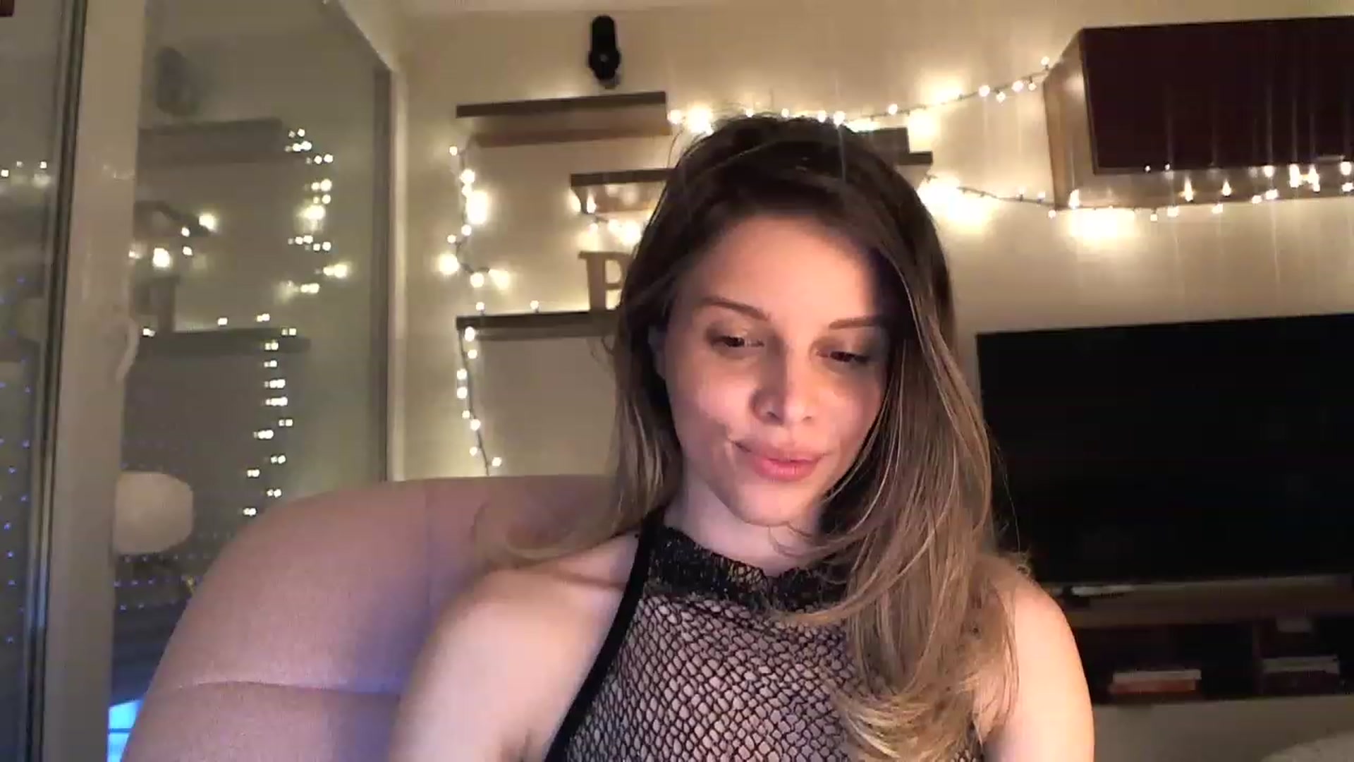 Gallery image thumbnail from Heaven_hot's myfreecams stream on, 03/05/2023, 16:21 image 11 of 20