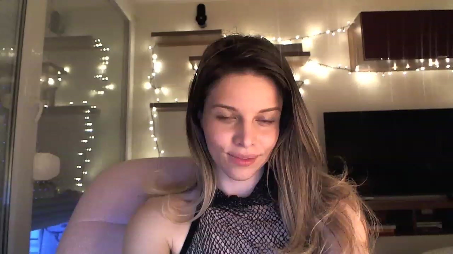 Gallery image thumbnail from Heaven_hot's myfreecams stream on, 03/05/2023, 16:21 image 15 of 20