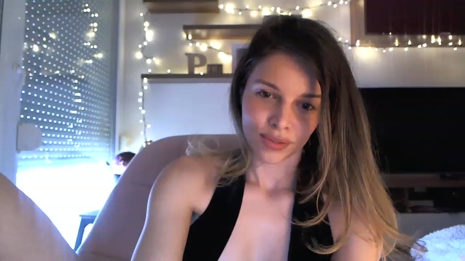 Gallery image thumbnail from Heaven_hot's myfreecams stream on, 03/06/2023, 14:23 image 20 of 20