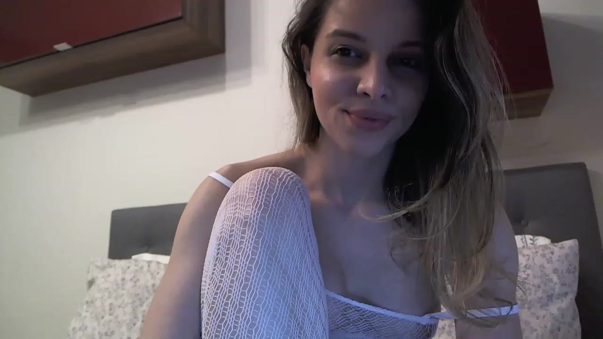 Gallery image thumbnail from Heaven_hot's myfreecams stream on, 03/08/2023, 15:03 image 10 of 20
