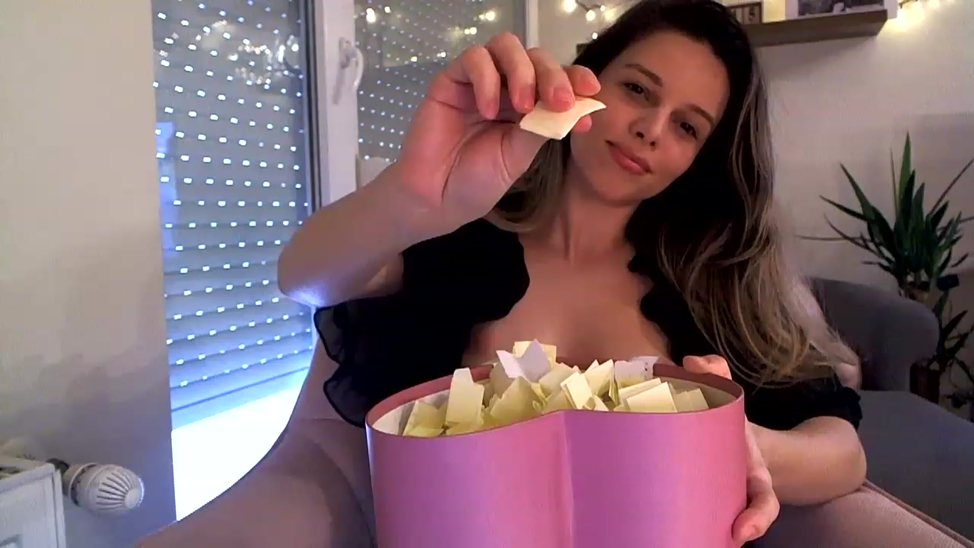 Gallery image thumbnail from Heaven_hot's myfreecams stream on, 03/09/2023, 15:13 image 5 of 20