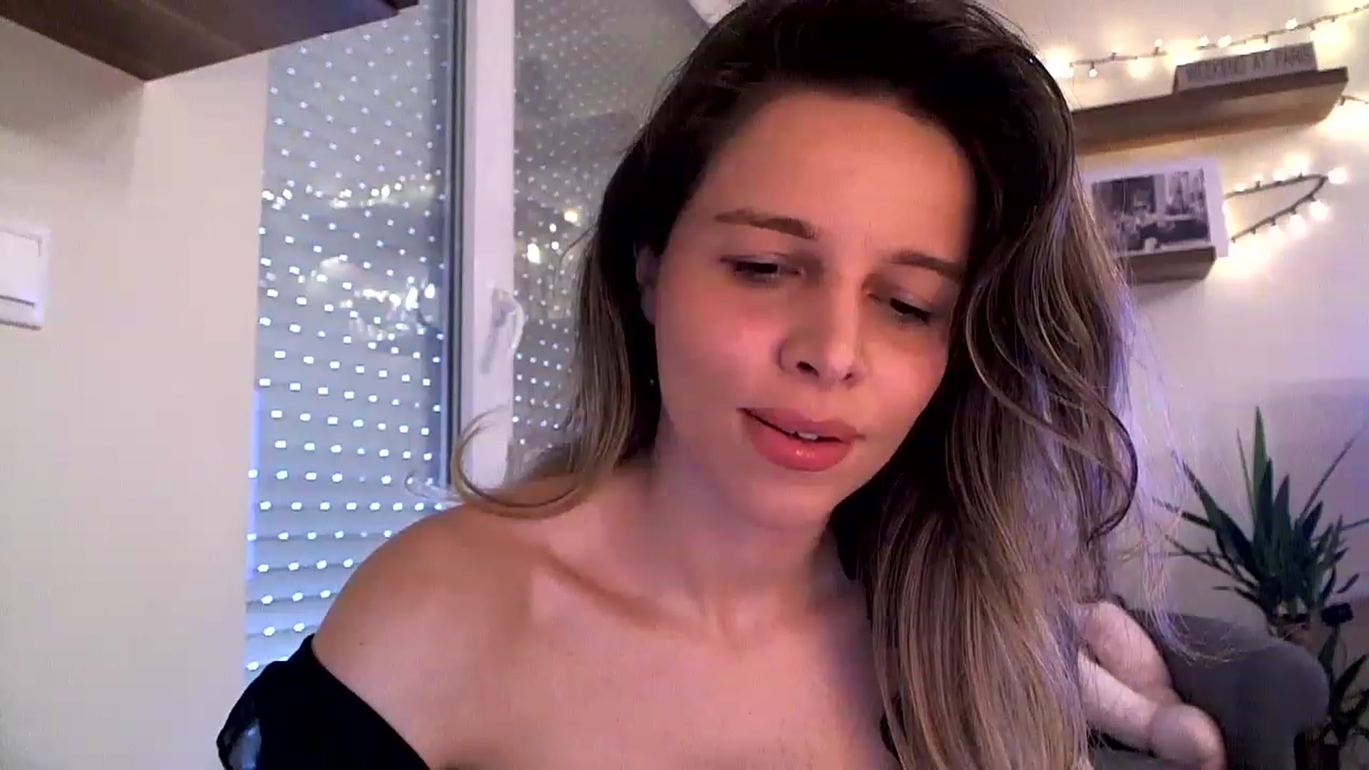 Gallery image thumbnail from Heaven_hot's myfreecams stream on, 03/09/2023, 15:13 image 15 of 20