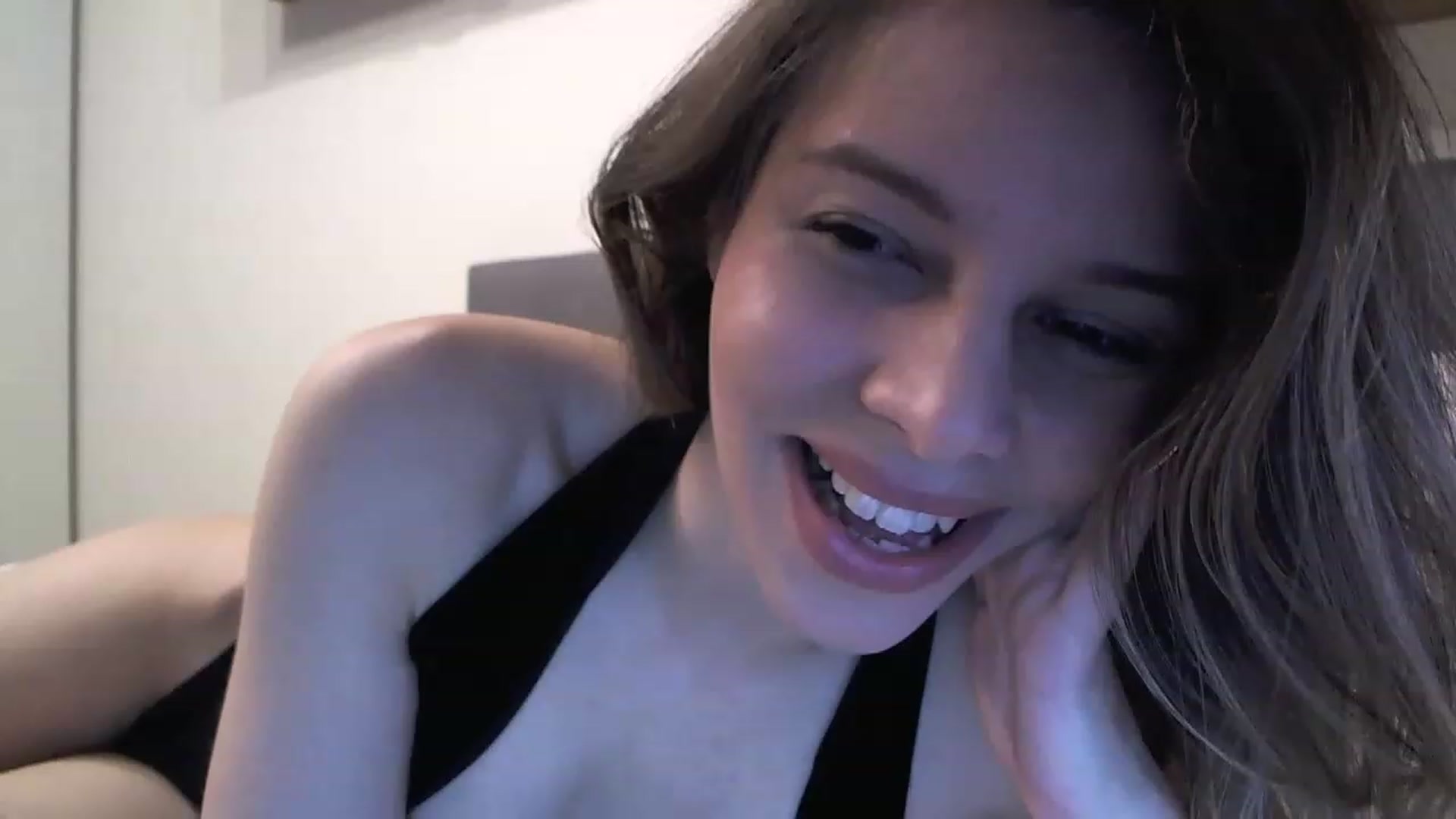 Gallery image thumbnail from Heaven_hot's myfreecams stream on, 03/12/2023, 07:32 image 3 of 20
