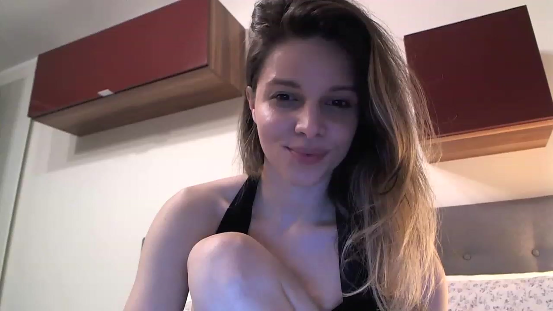 Gallery image thumbnail from Heaven_hot's myfreecams stream on, 03/12/2023, 16:08 image 17 of 20