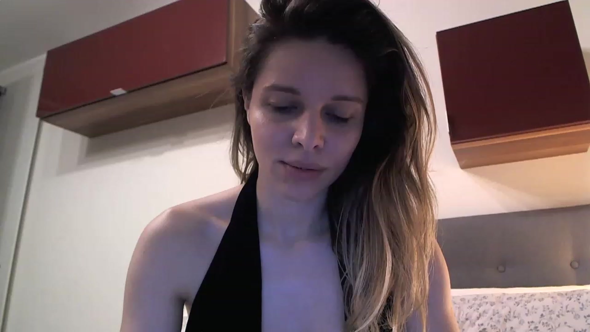 Gallery image thumbnail from Heaven_hot's myfreecams stream on, 03/12/2023, 16:08 image 19 of 20