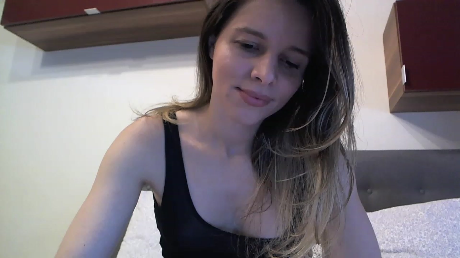Gallery image thumbnail from Heaven_hot's myfreecams stream on, 03/17/2023, 12:59 image 18 of 20