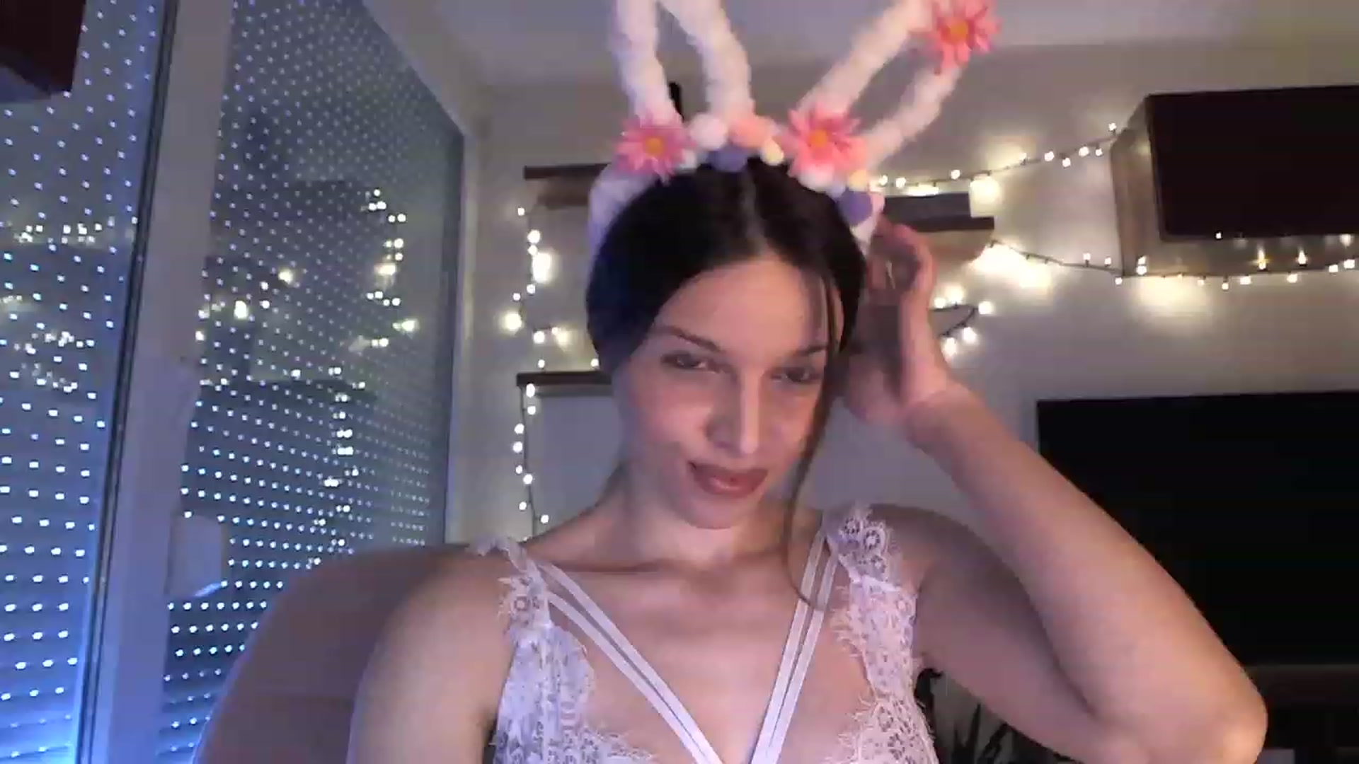 Gallery image thumbnail from Heaven_hot's myfreecams stream on, 03/19/2023, 15:09 image 1 of 20