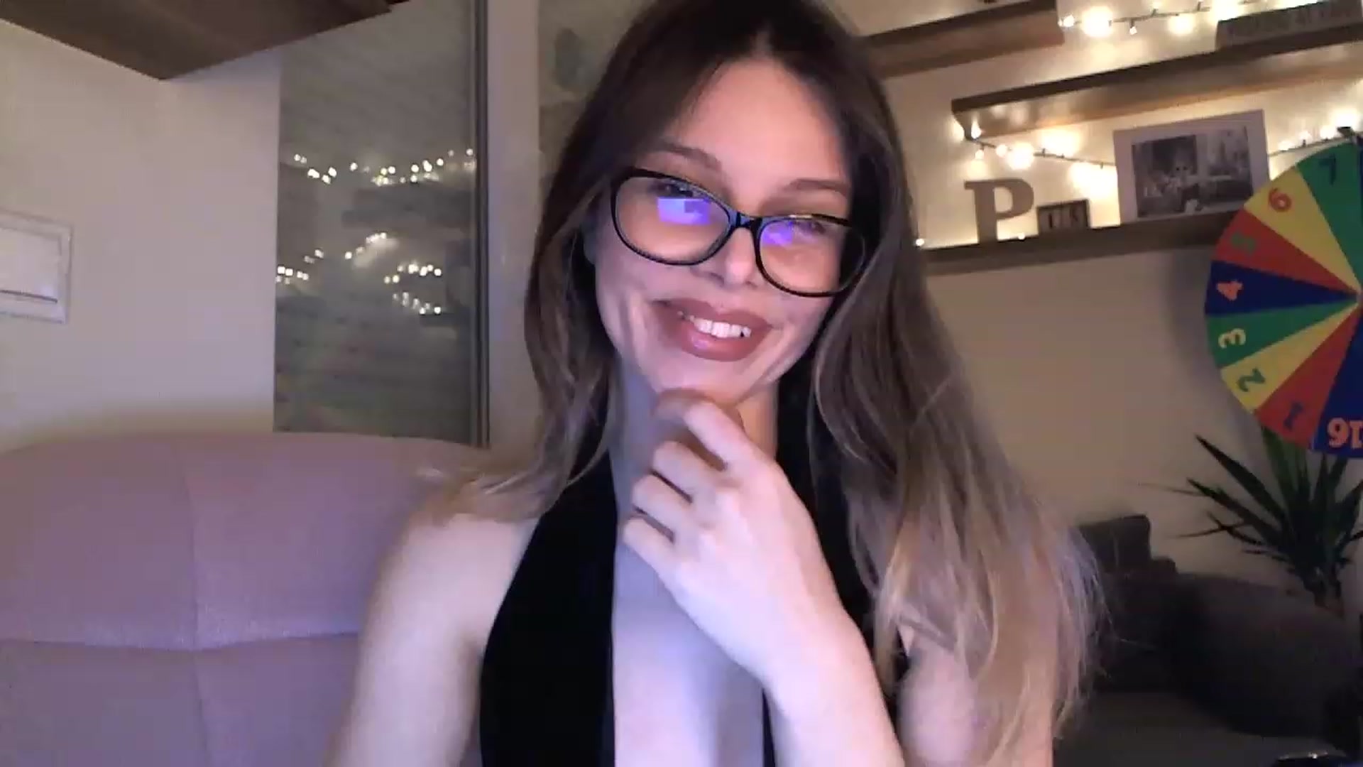 Gallery image thumbnail from Heaven_hot's myfreecams stream on, 03/23/2023, 18:44 image 7 of 20
