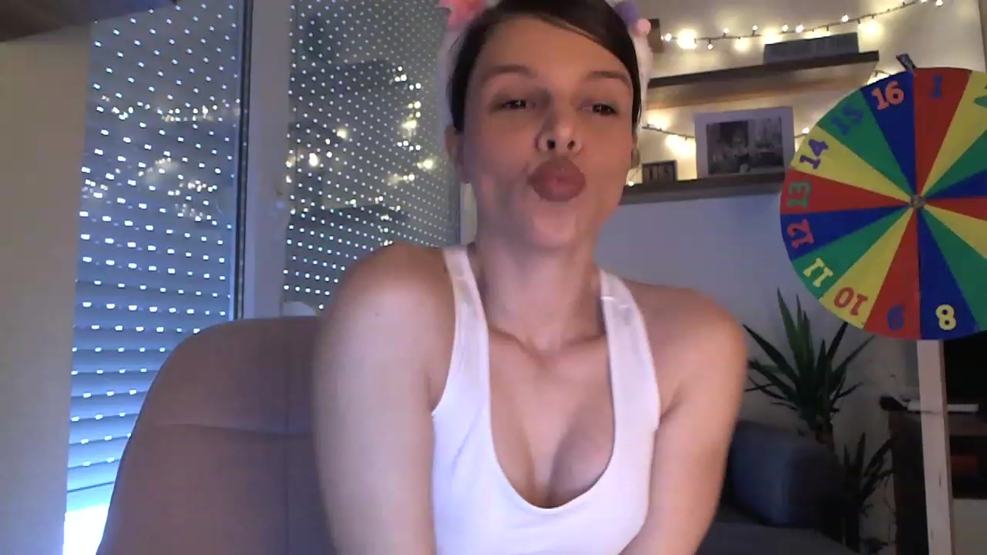 Gallery image thumbnail from Heaven_hot's myfreecams stream on, 03/25/2023, 11:52 image 1 of 20