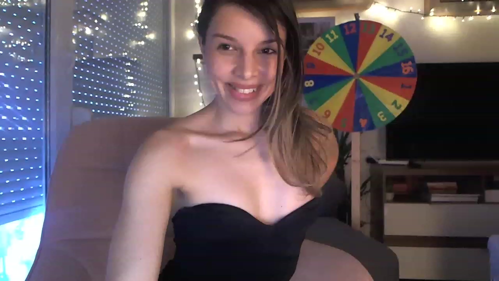 Gallery image thumbnail from Heaven_hot's myfreecams stream on, 03/26/2023, 13:31 image 3 of 20