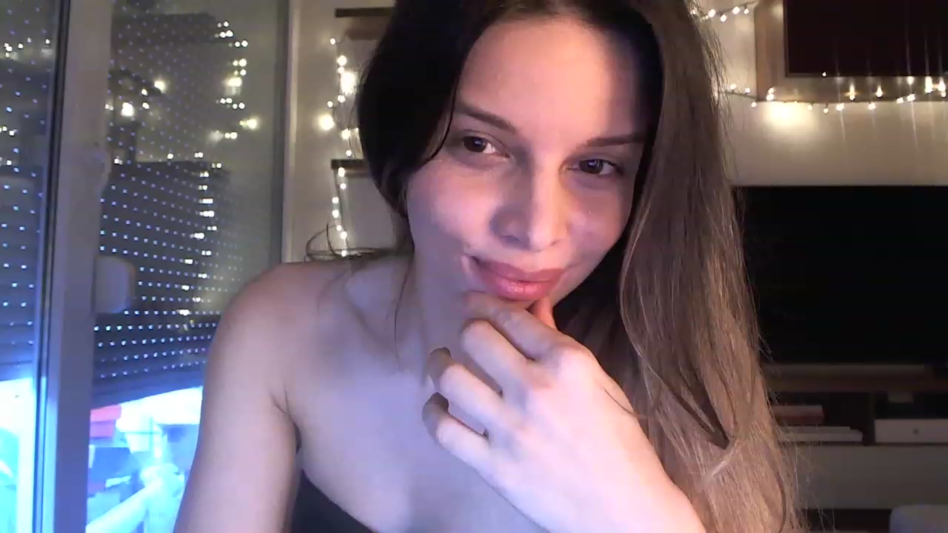 Gallery image thumbnail from Heaven_hot's myfreecams stream on, 03/28/2023, 16:32 image 17 of 20