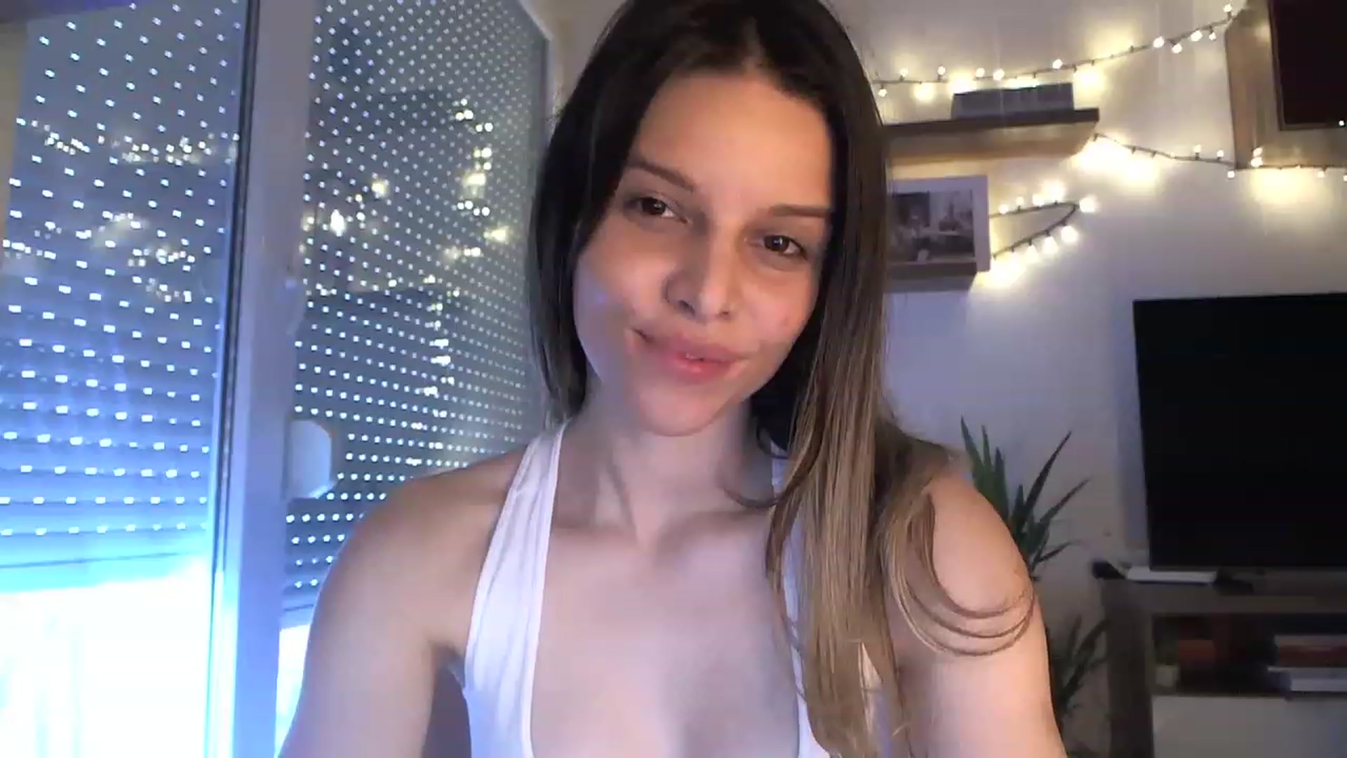 Gallery image thumbnail from Heaven_hot's myfreecams stream on, 03/29/2023, 12:59 image 14 of 20