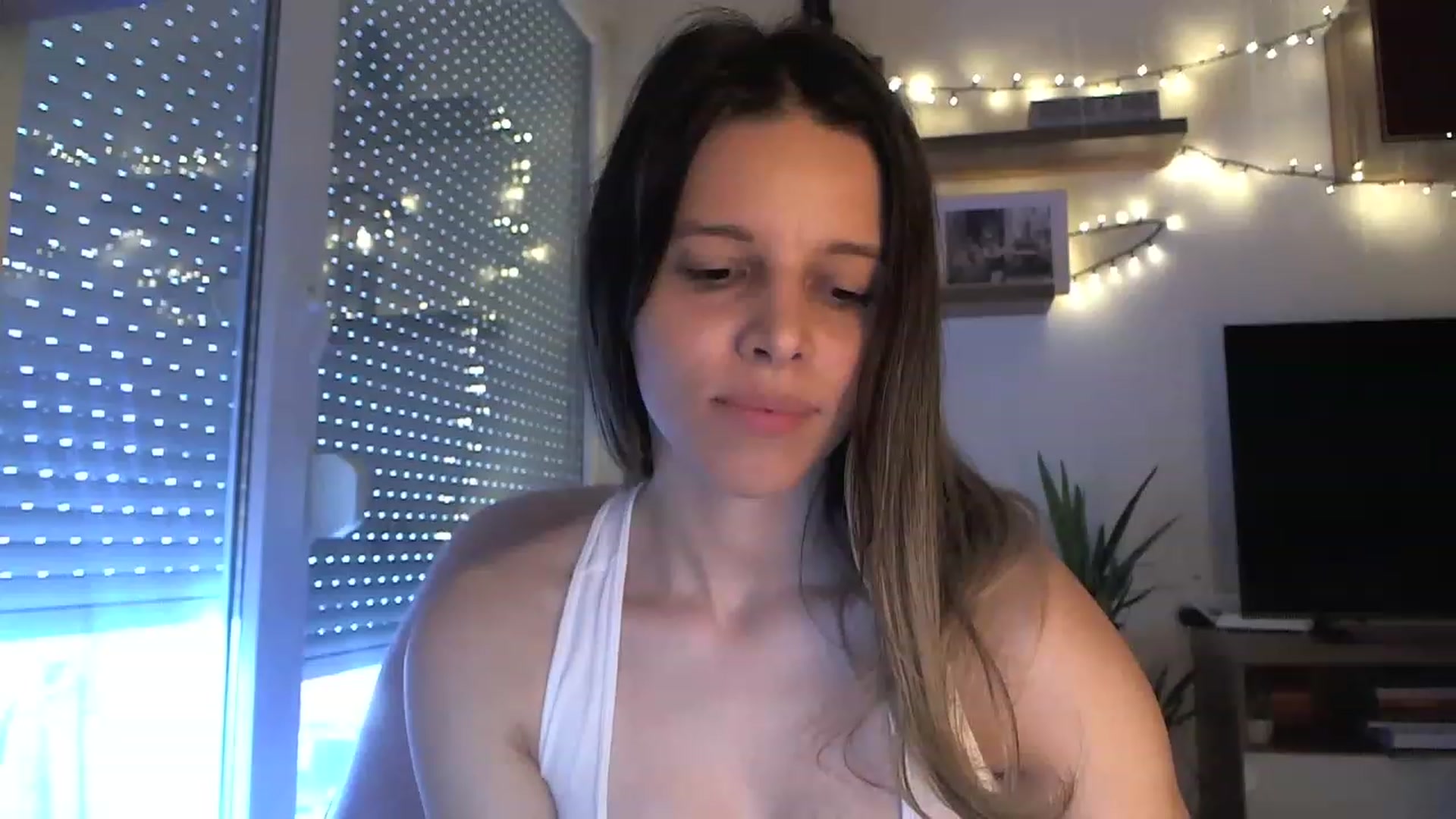 Gallery image thumbnail from Heaven_hot's myfreecams stream on, 03/29/2023, 12:59 image 12 of 20