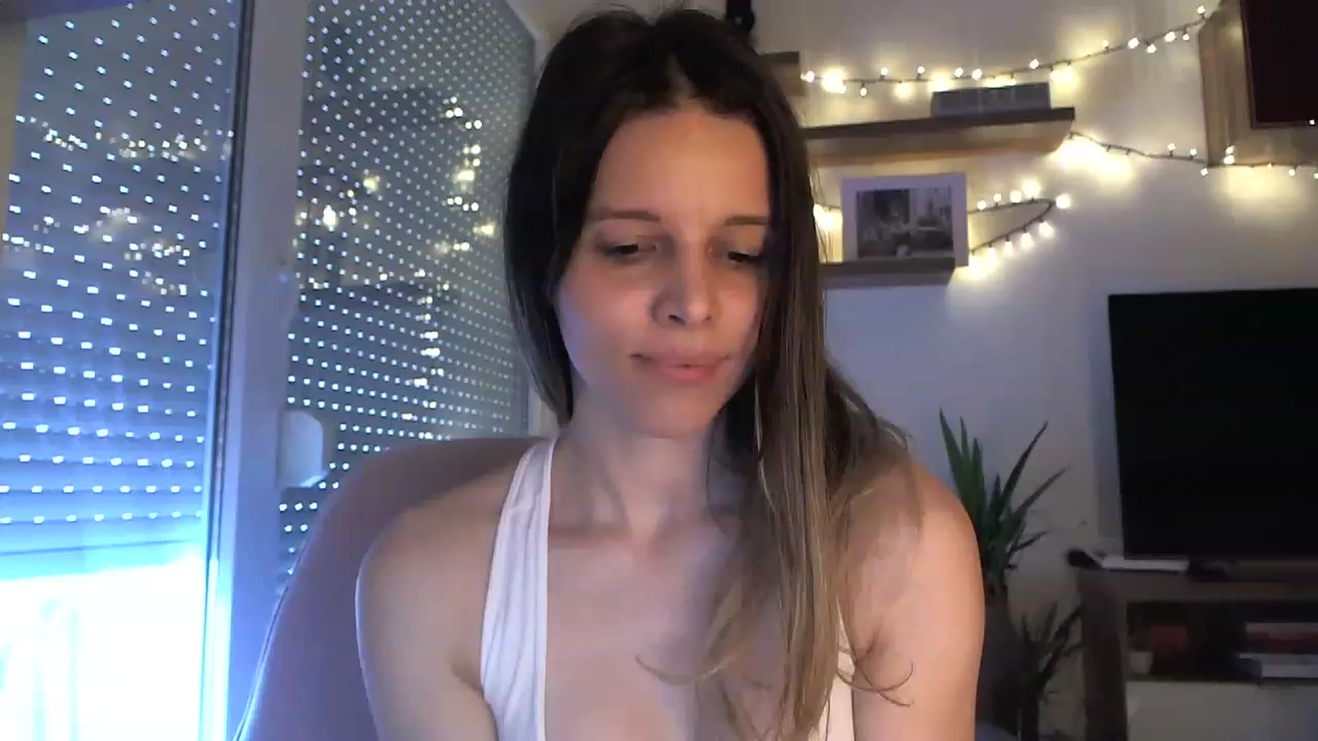 Gallery image thumbnail from Heaven_hot's myfreecams stream on, 03/29/2023, 12:59 image 10 of 20