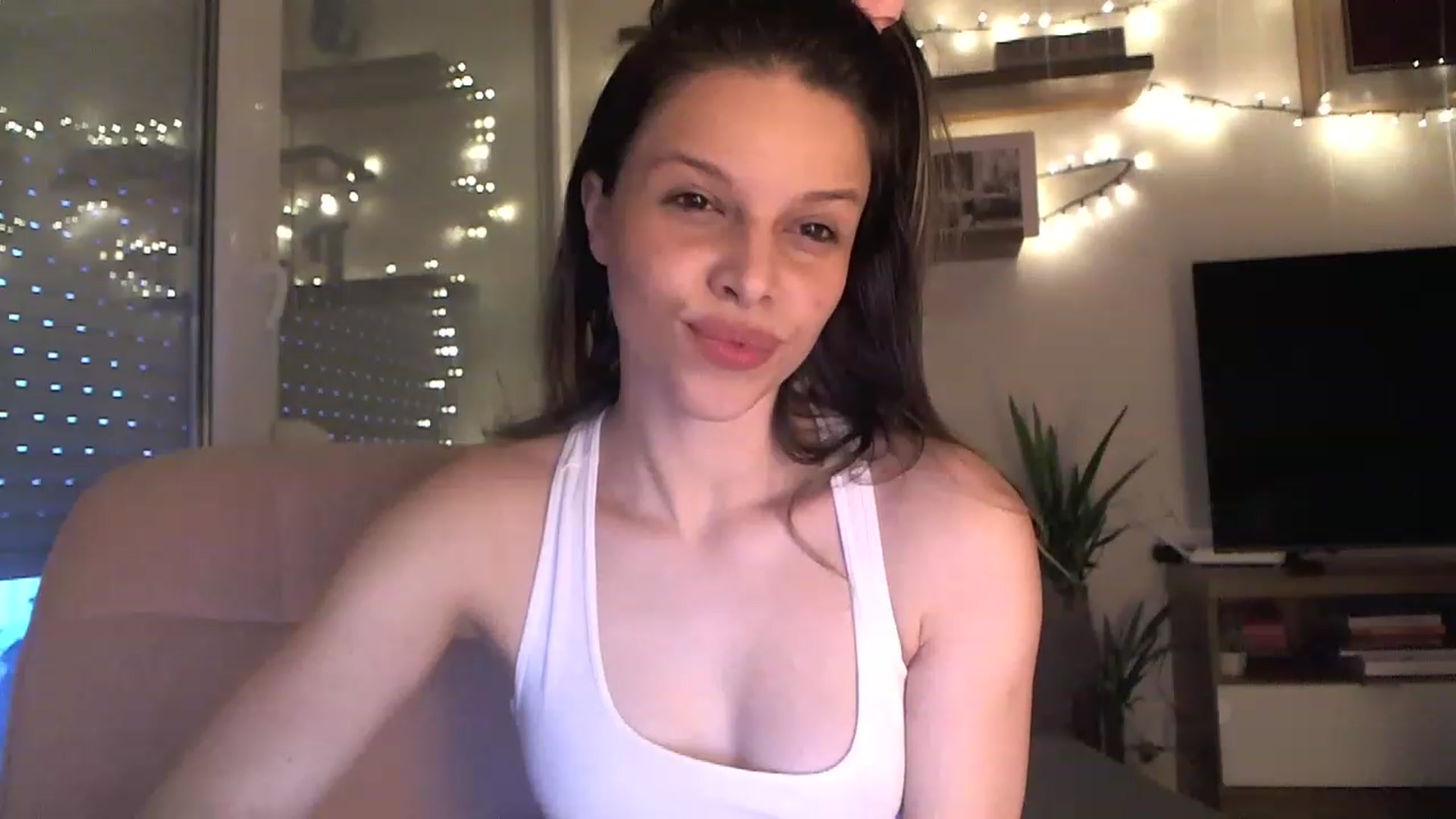 Gallery image thumbnail from Heaven_hot's myfreecams stream on, 03/29/2023, 16:53 image 20 of 20
